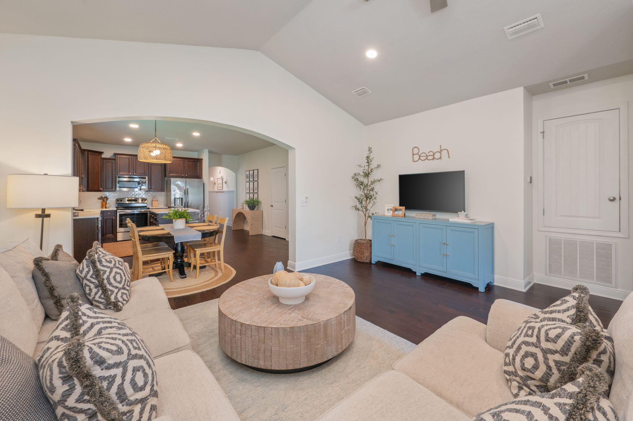 286 Pin Oak Loop