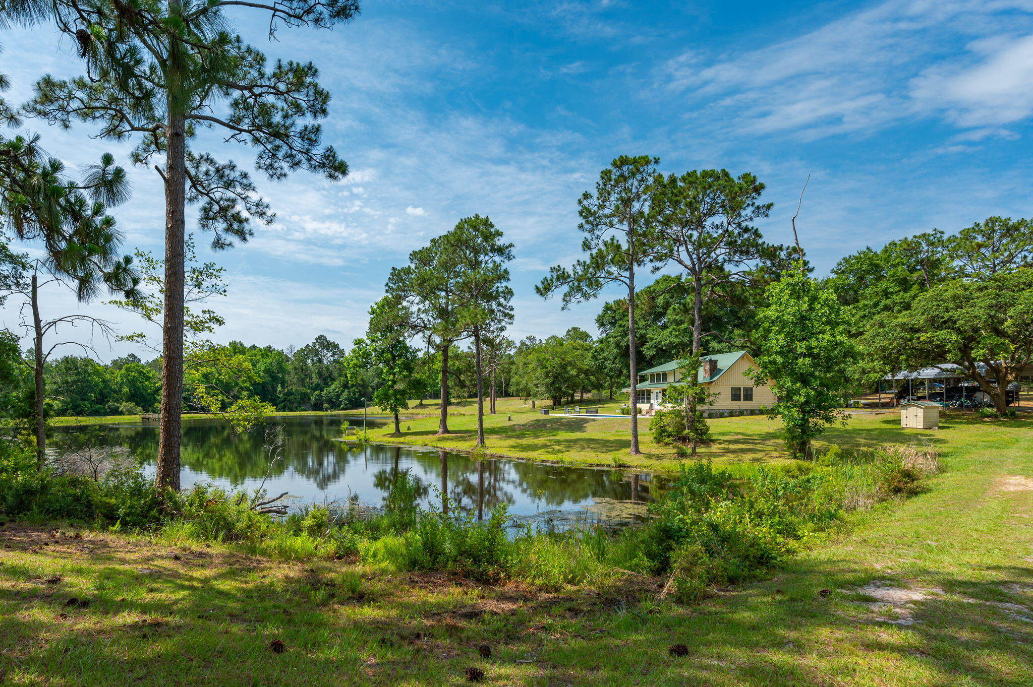 4869 Retta Lane