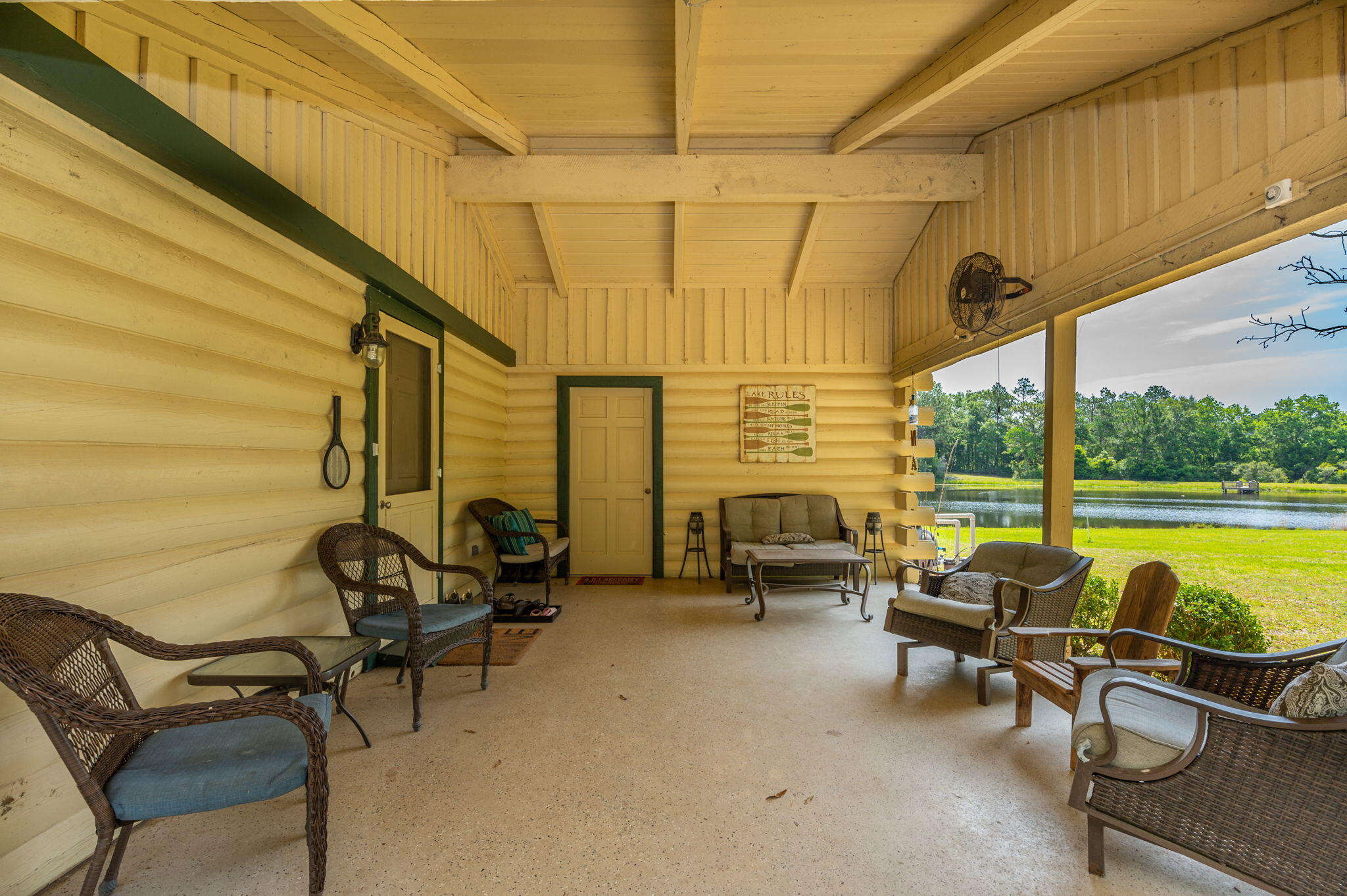 4869 Retta Lane
