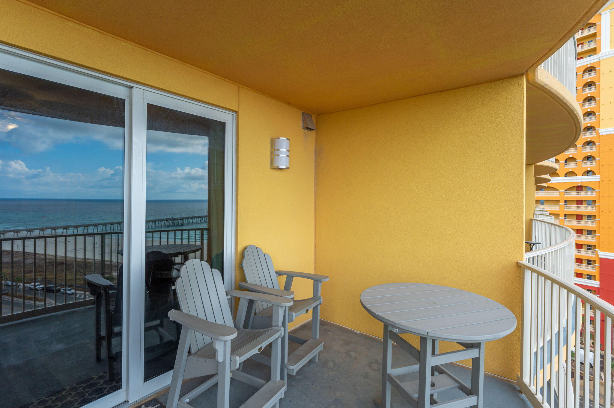 15928 Front Beach Road, 3-1005