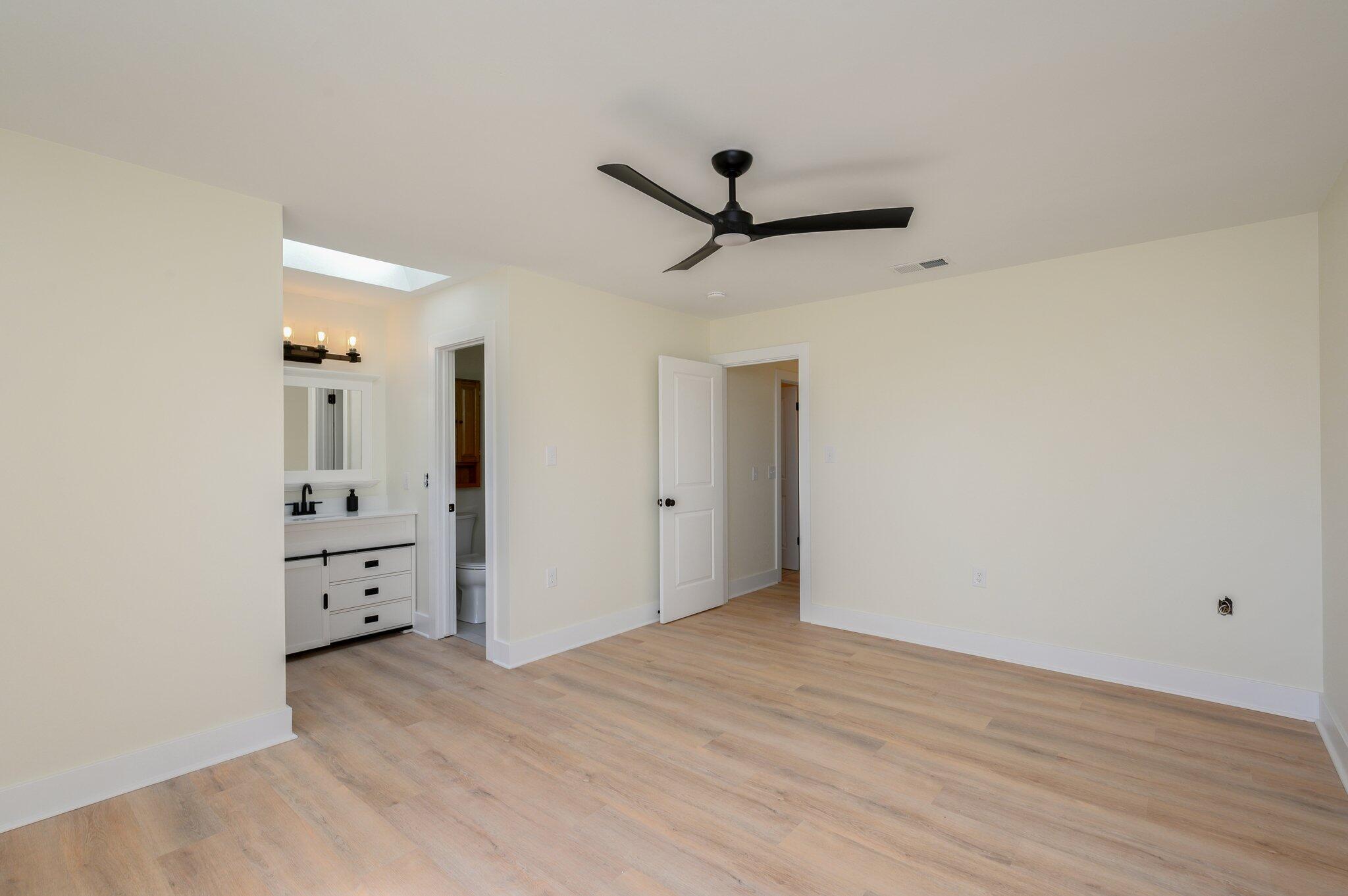 1018 Quail Hollow Drive