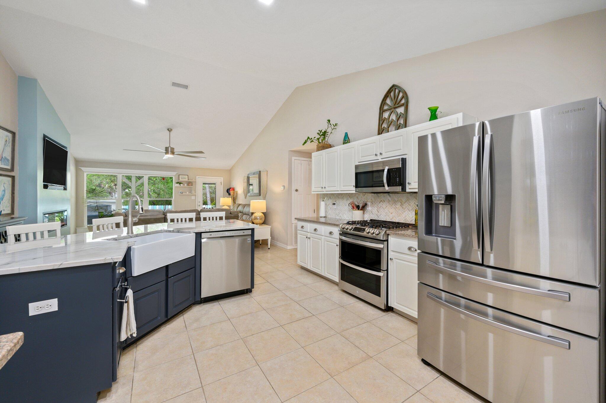 2500 Abaco Drive