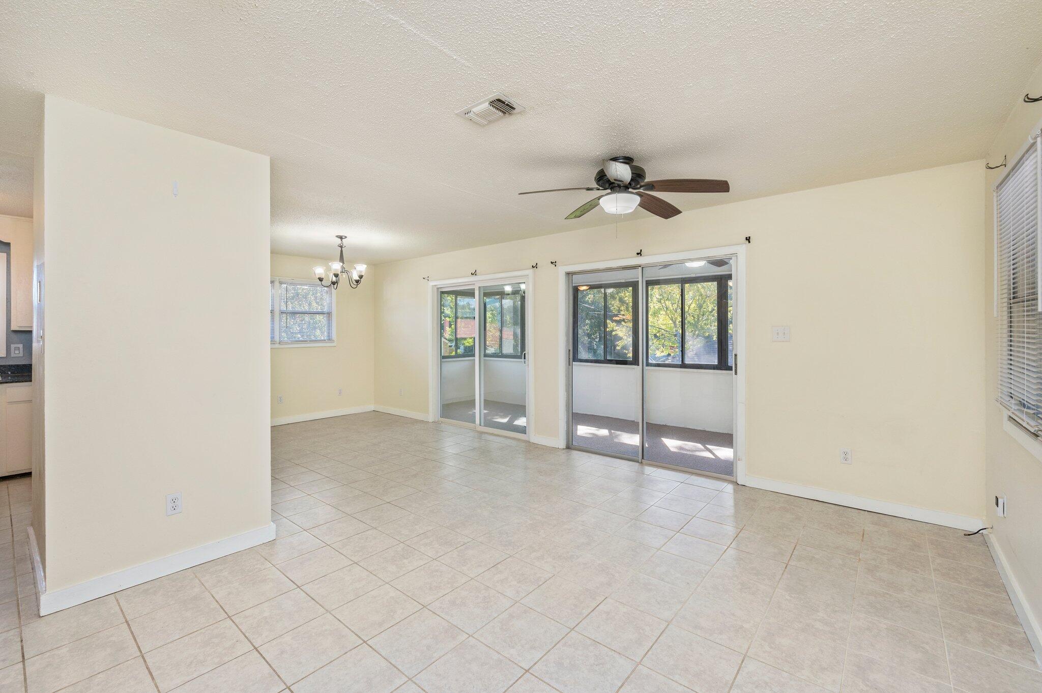 1002 High Grove Court