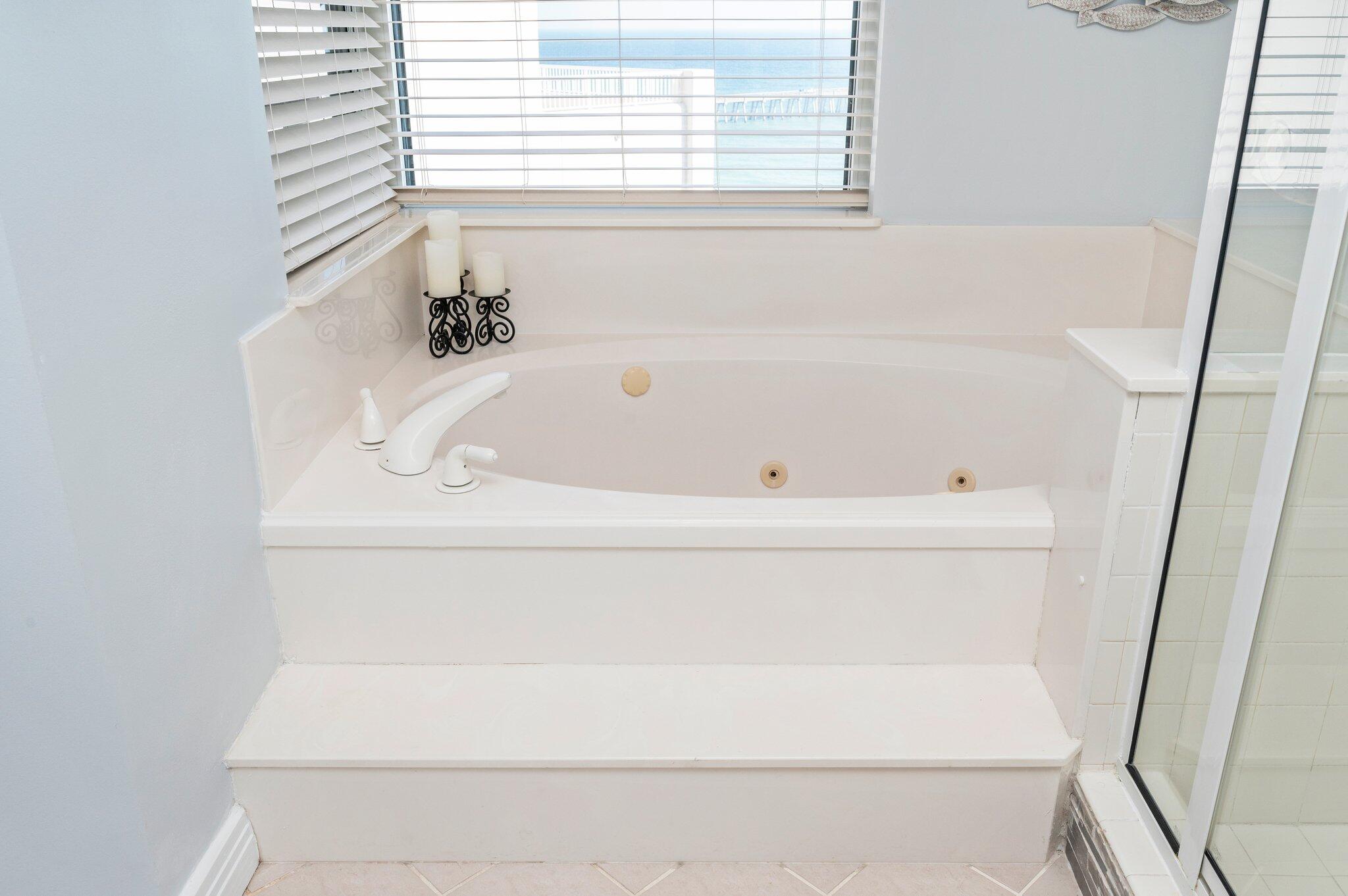8515 Gulf Boulevard, 11A