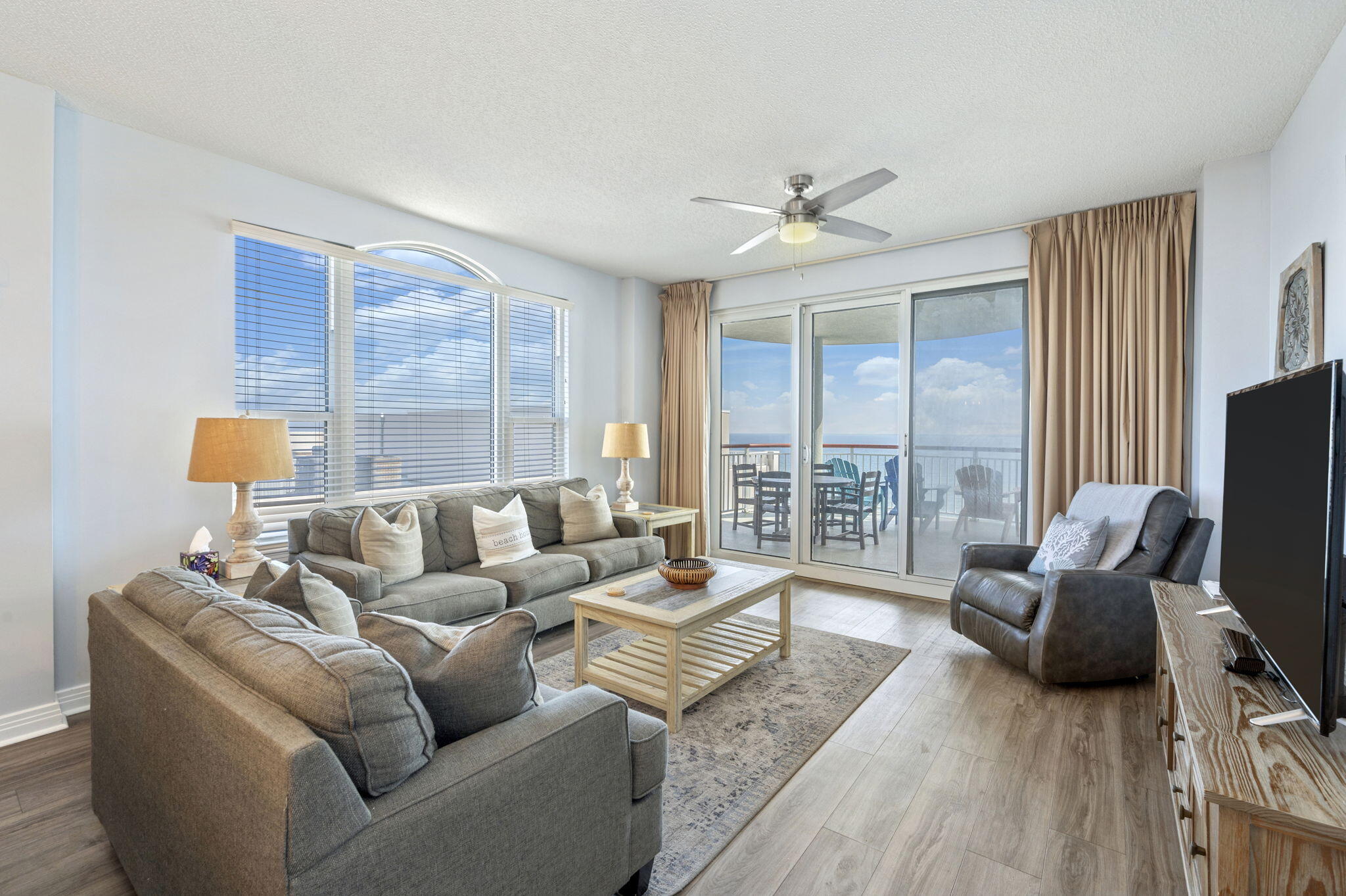 8515 Gulf Boulevard, 11A