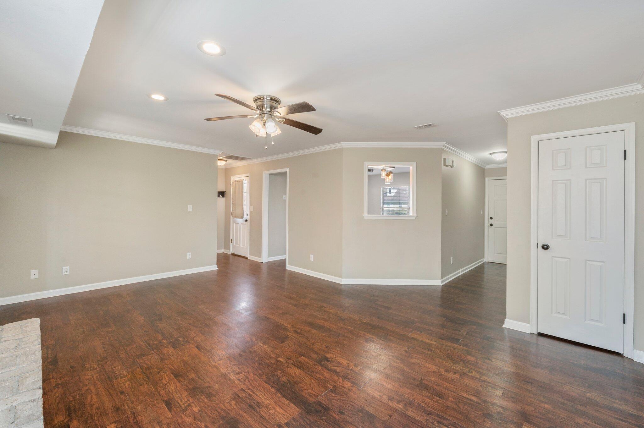 2700 Willow Grove Lane