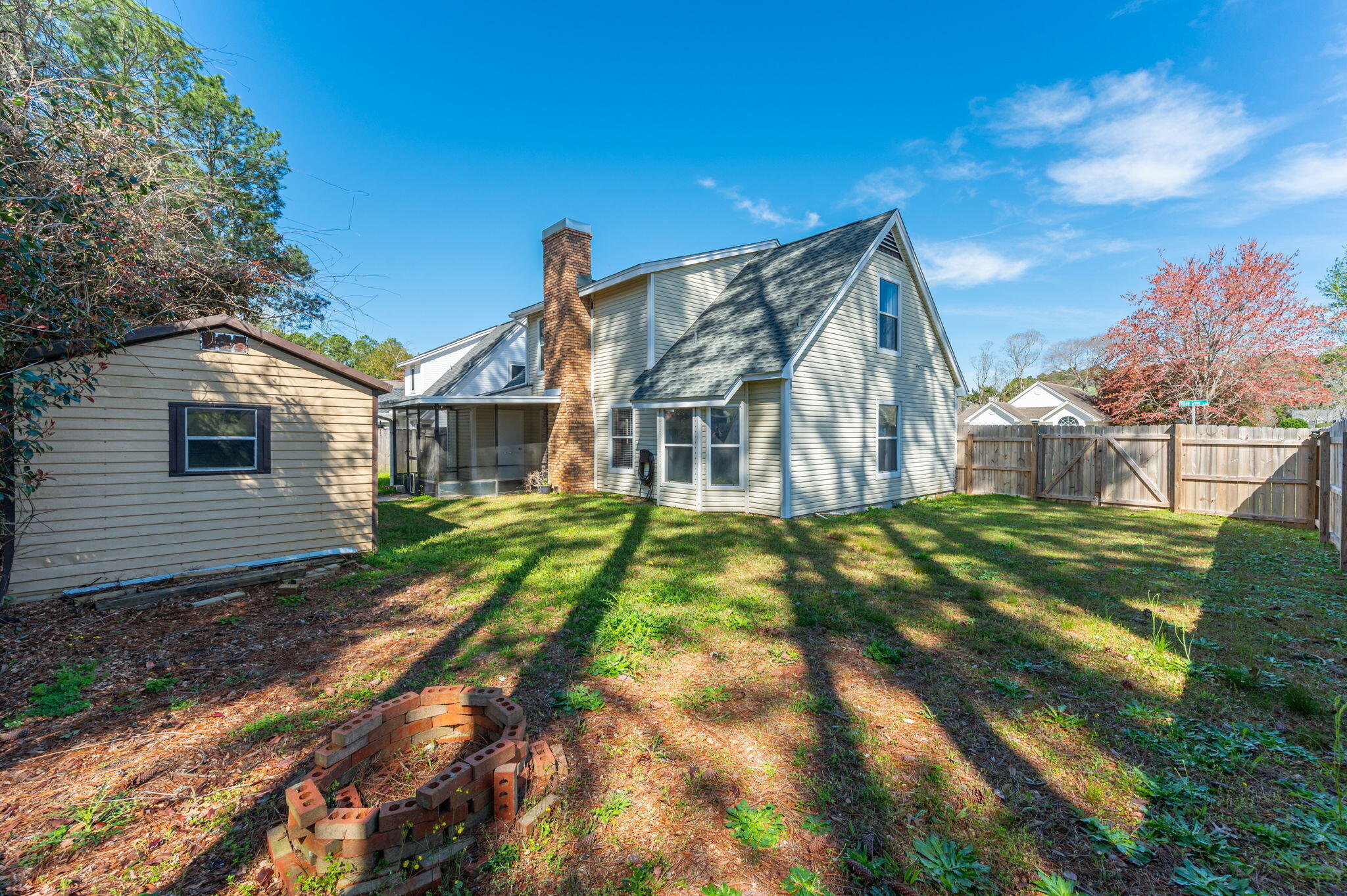 2700 Willow Grove Lane