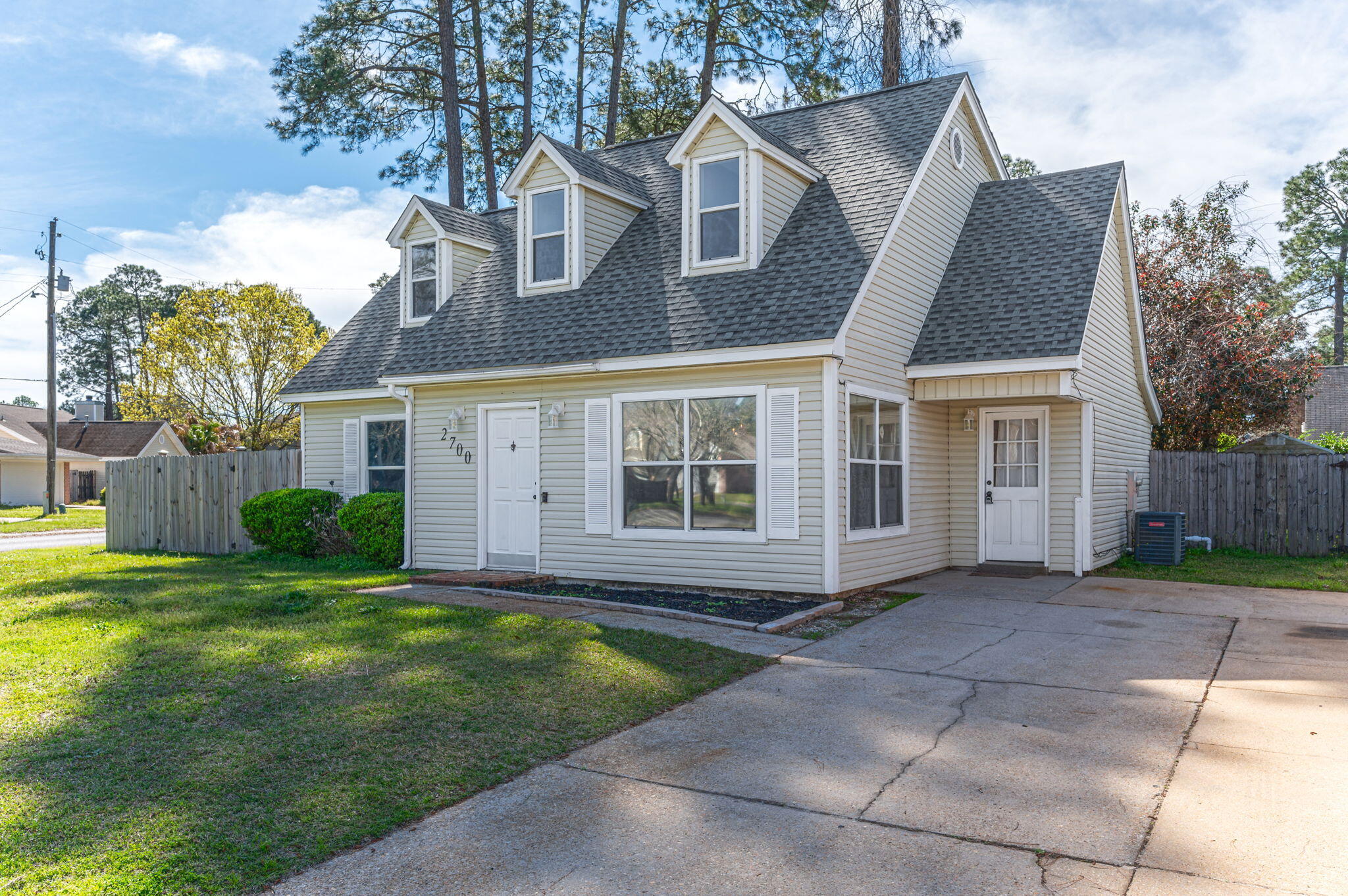 2700 Willow Grove Lane