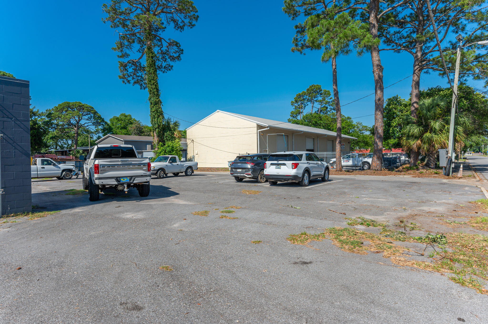 102 SE Eglin Parkway