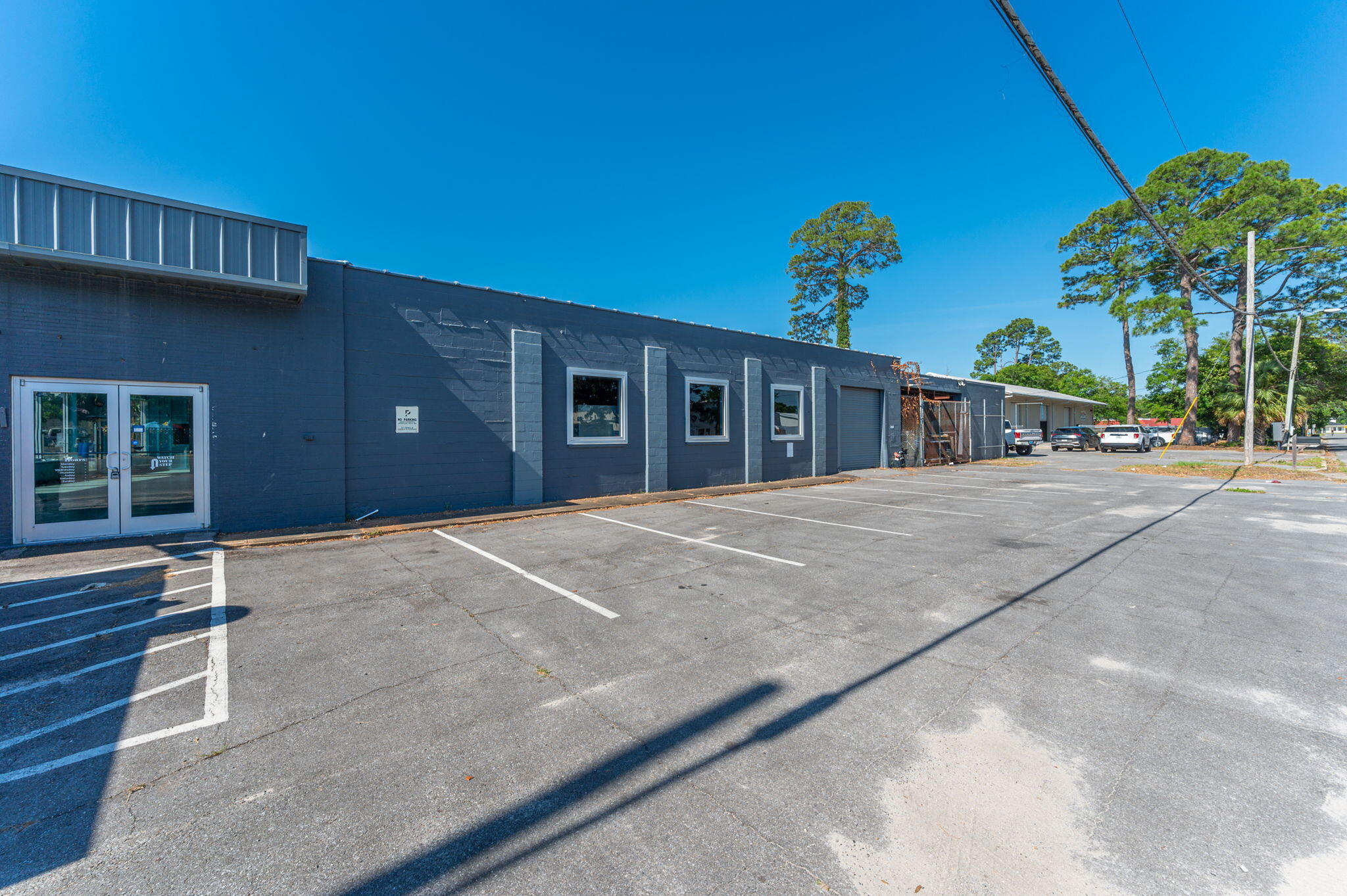 102 SE Eglin Parkway