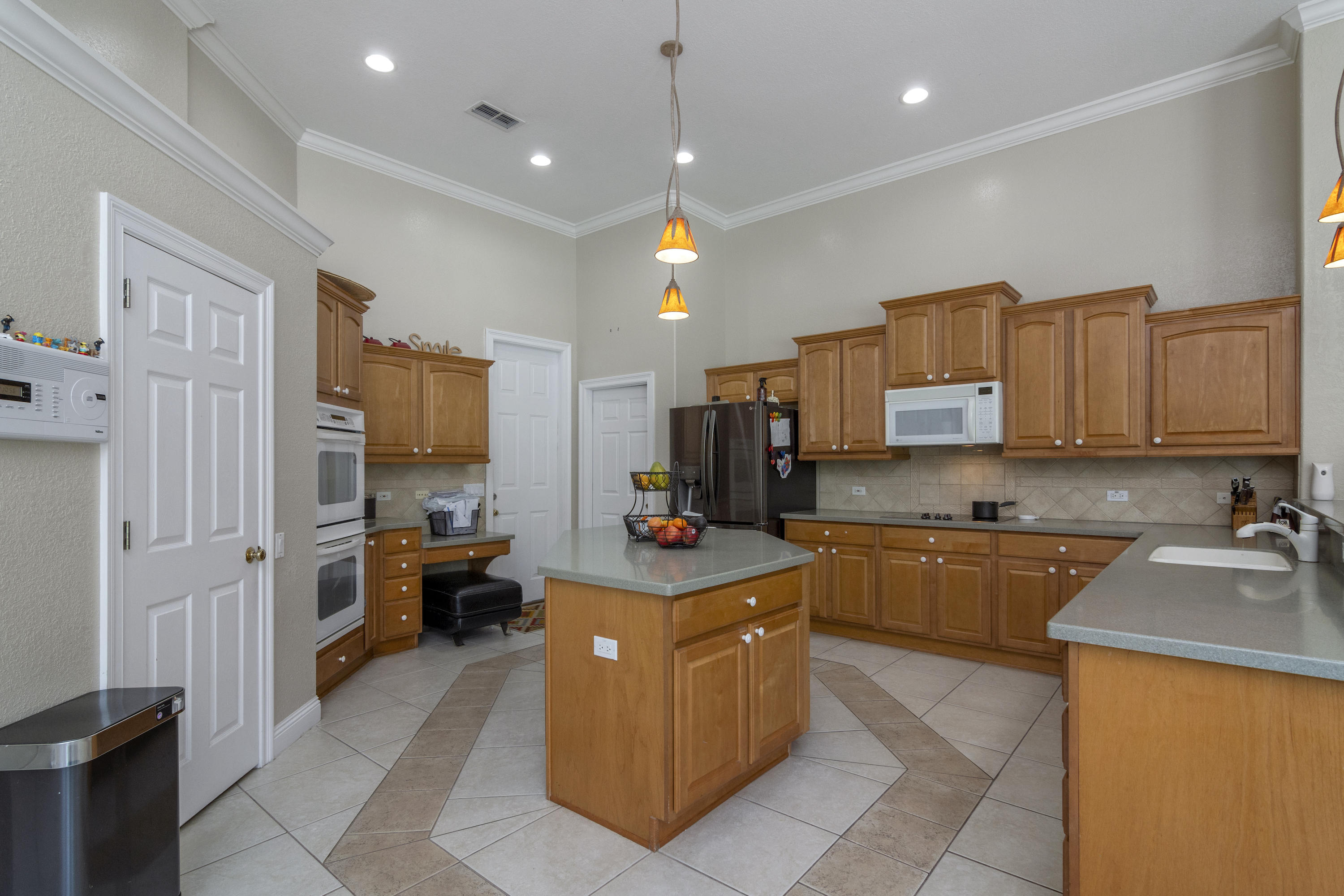 2526 Angel Court