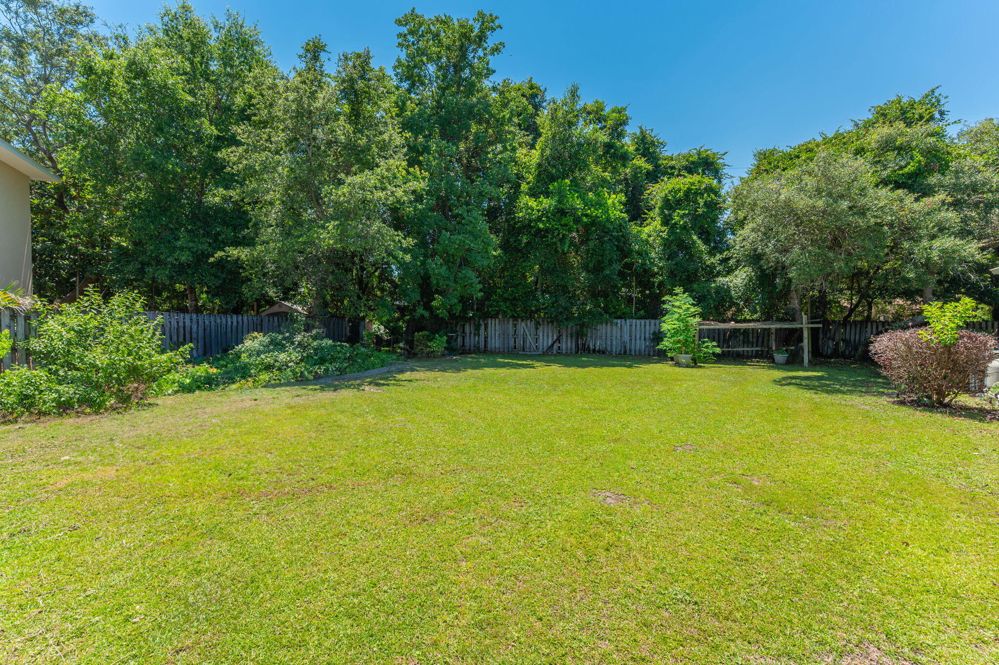 2526 Angel Court