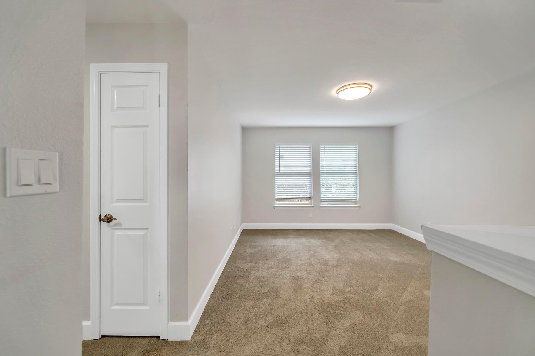 10 Shamrock Drive