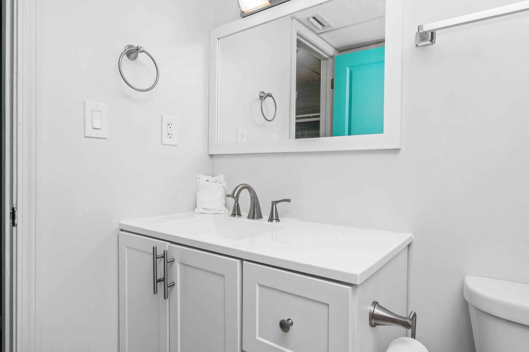 667 Nautilus Court 302