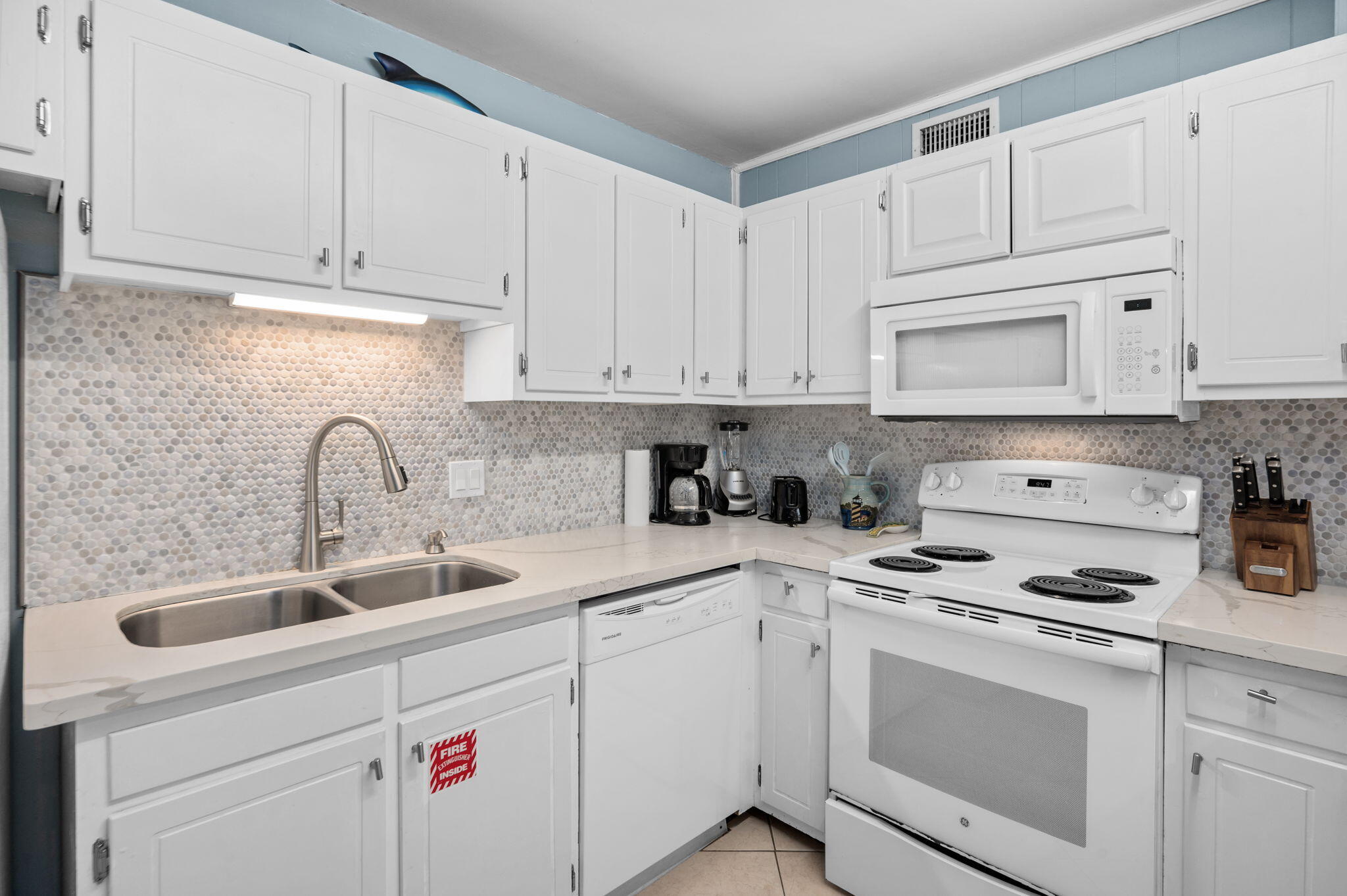 667 Nautilus Court 302