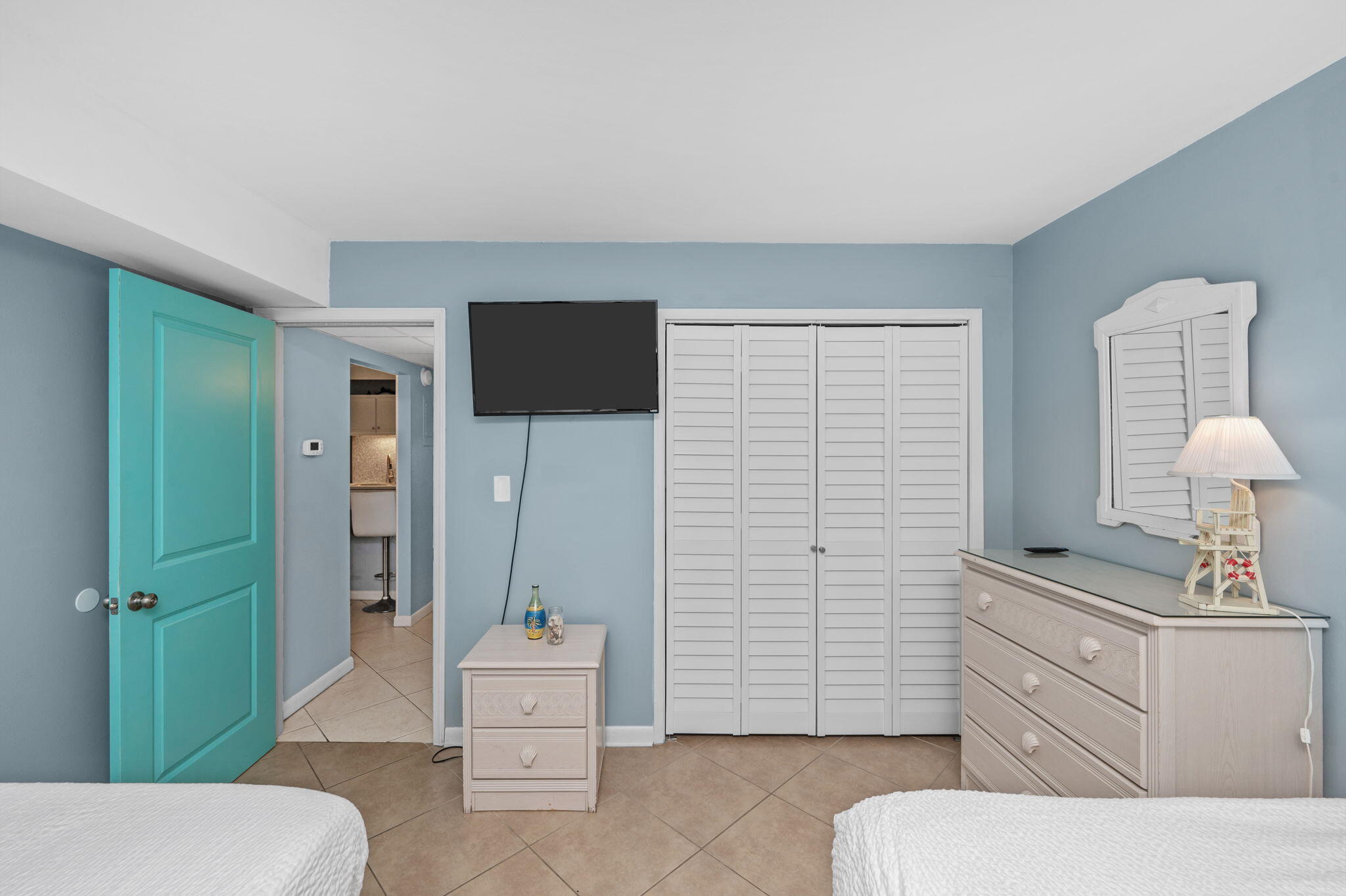 667 Nautilus Court 302