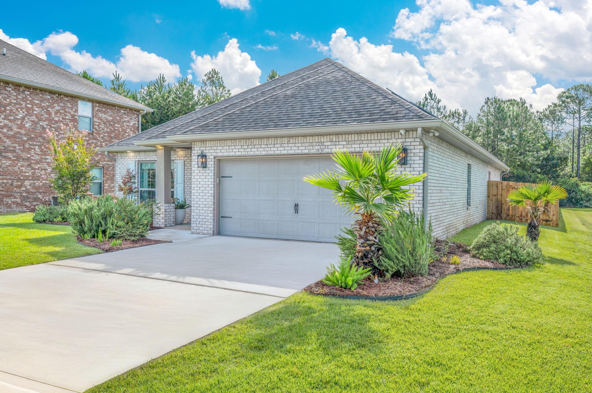 204 Cocobolo Drive