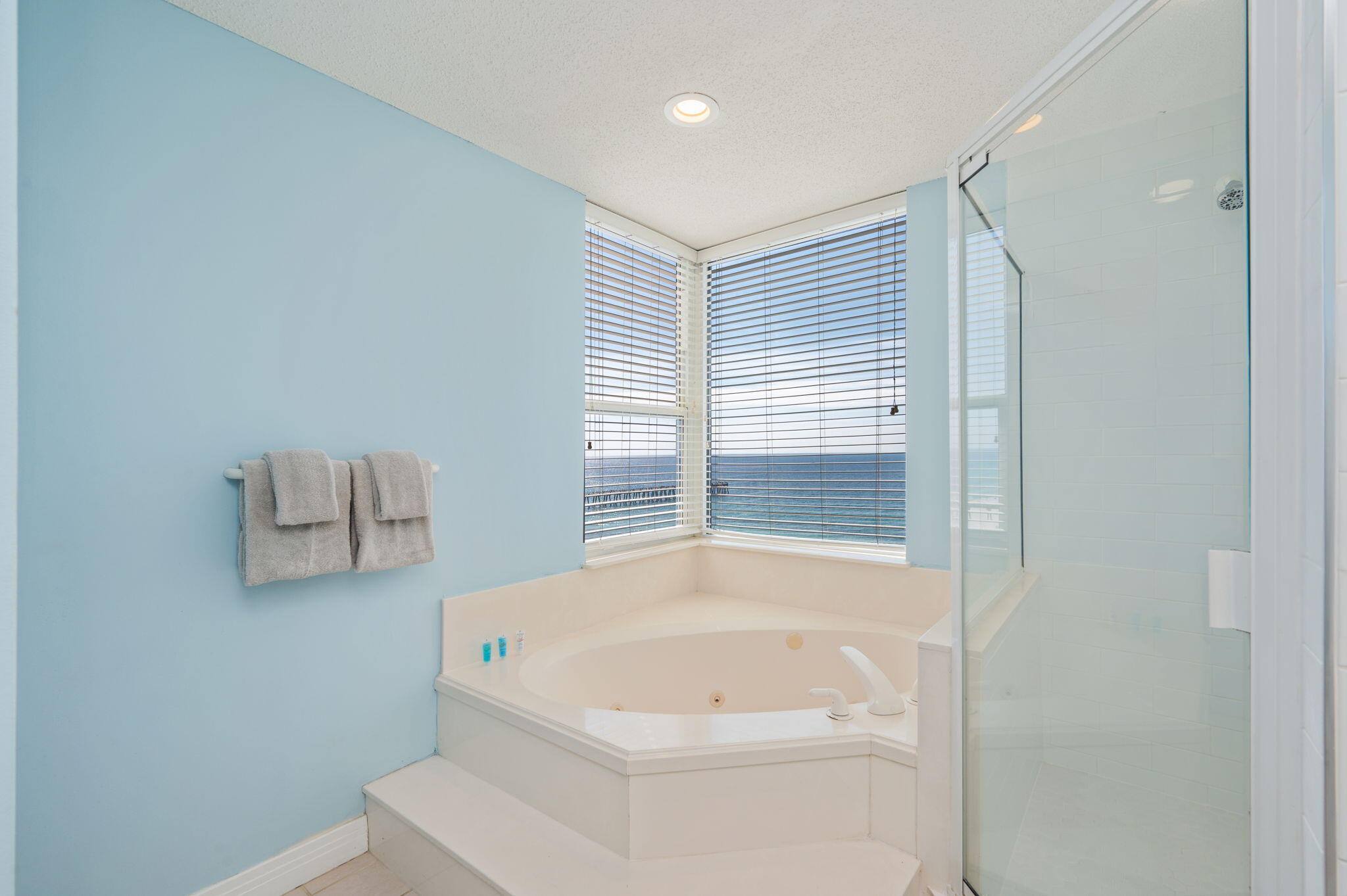 8515 Gulf Boulevard 12B