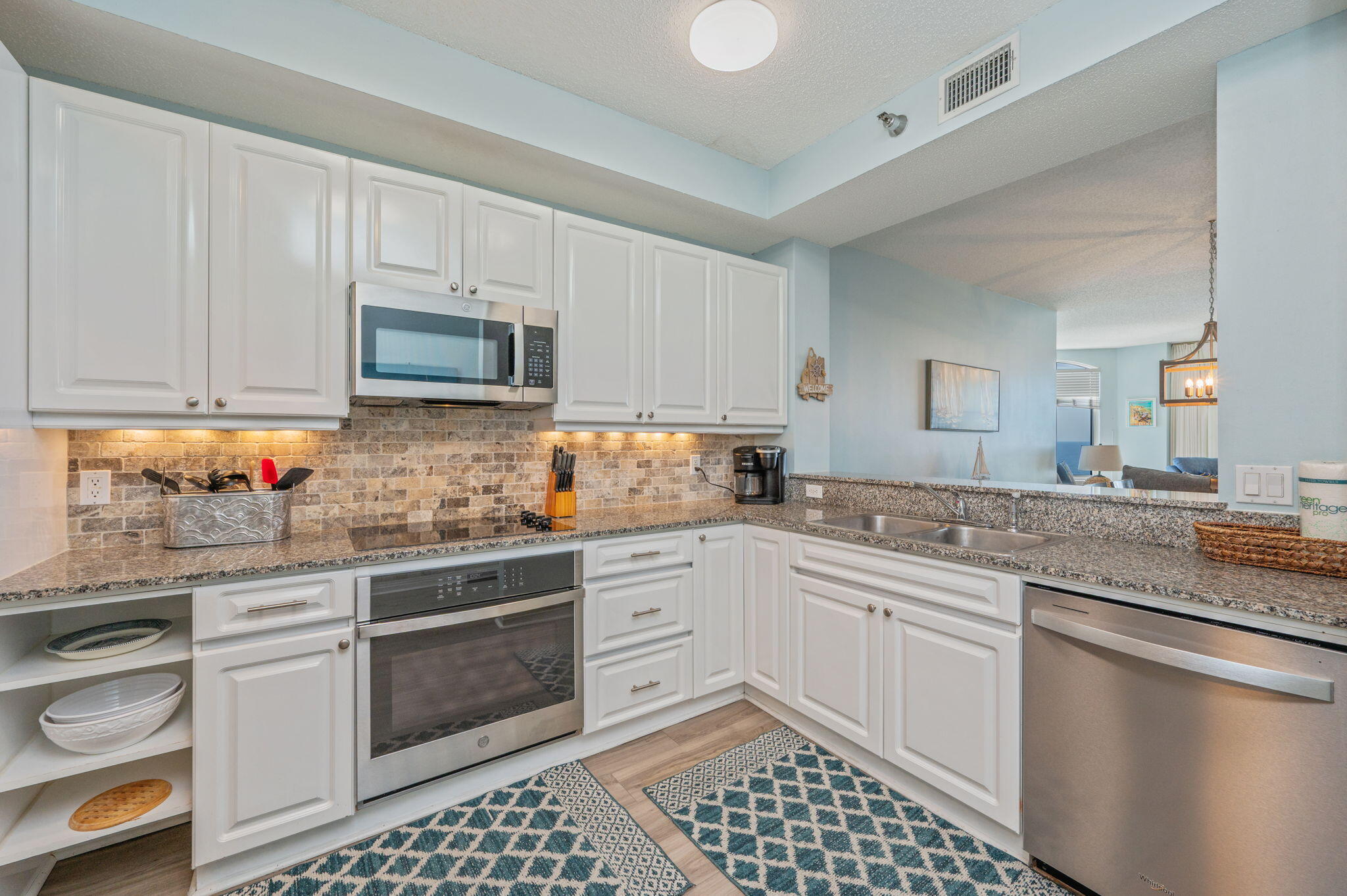 8515 Gulf Boulevard 12B