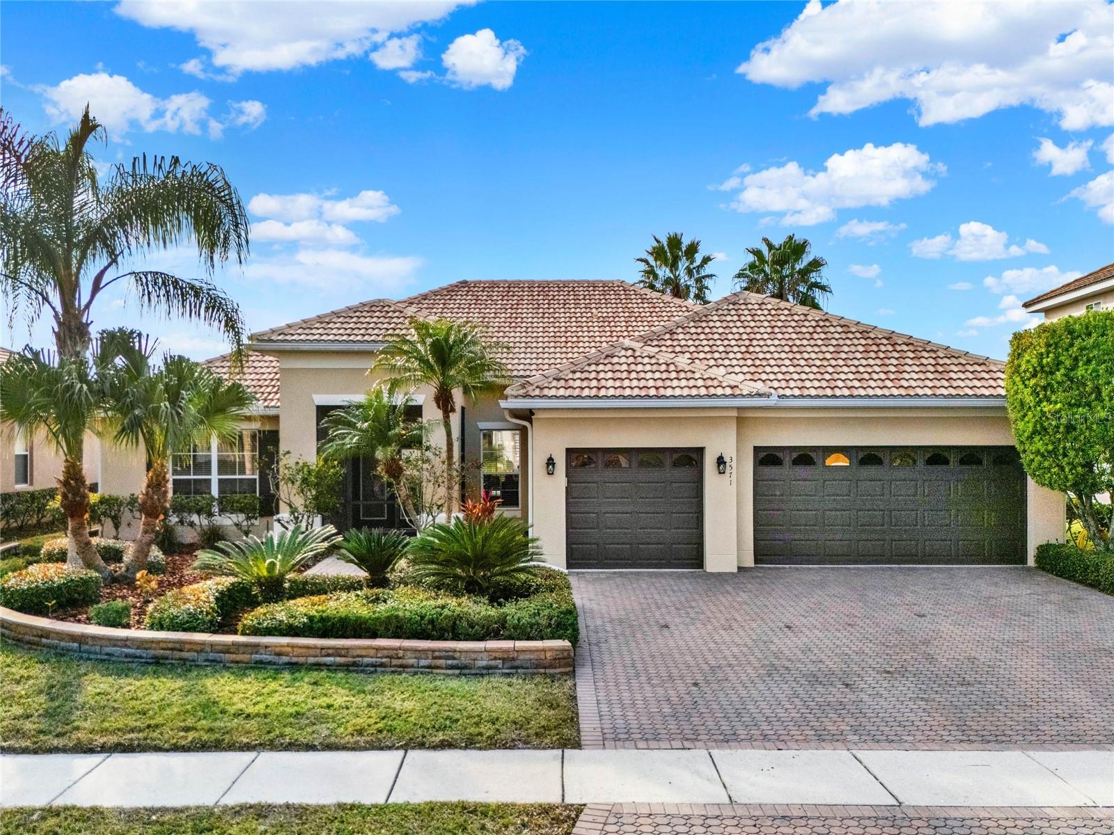 3571 SOMERSET CIR