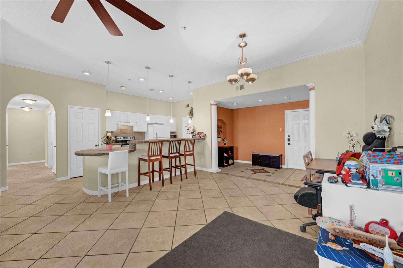 280 CELEBRATION BLVD #304