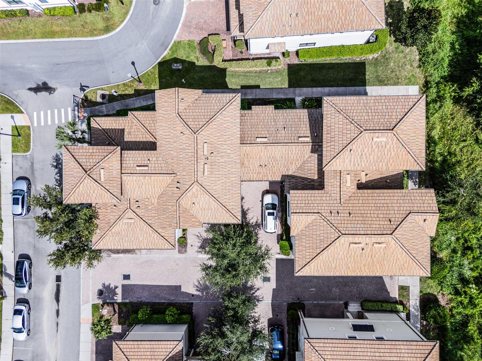1317 SHINNECOCK HILLS DR