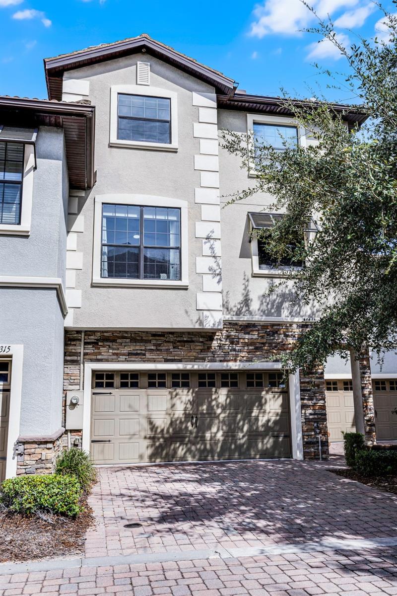 1317 SHINNECOCK HILLS DR