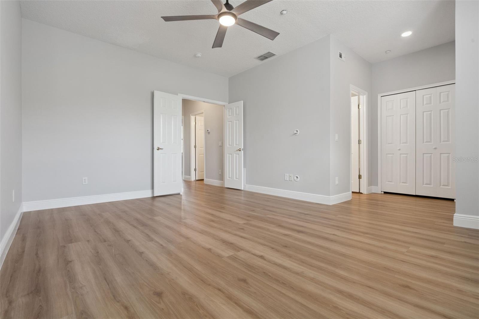 629 MULBERRY AVE