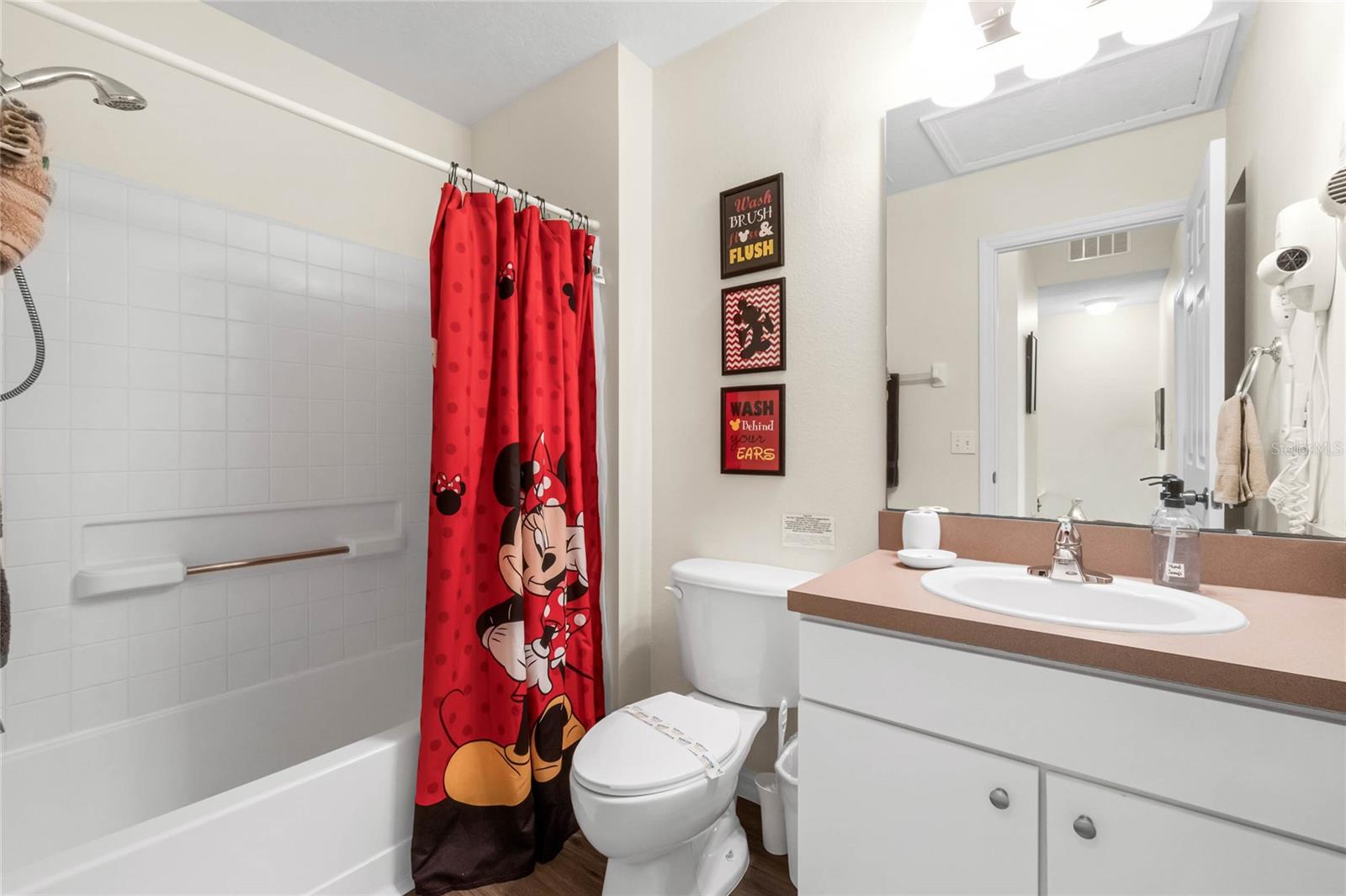 105 POMPANO BEACH DR