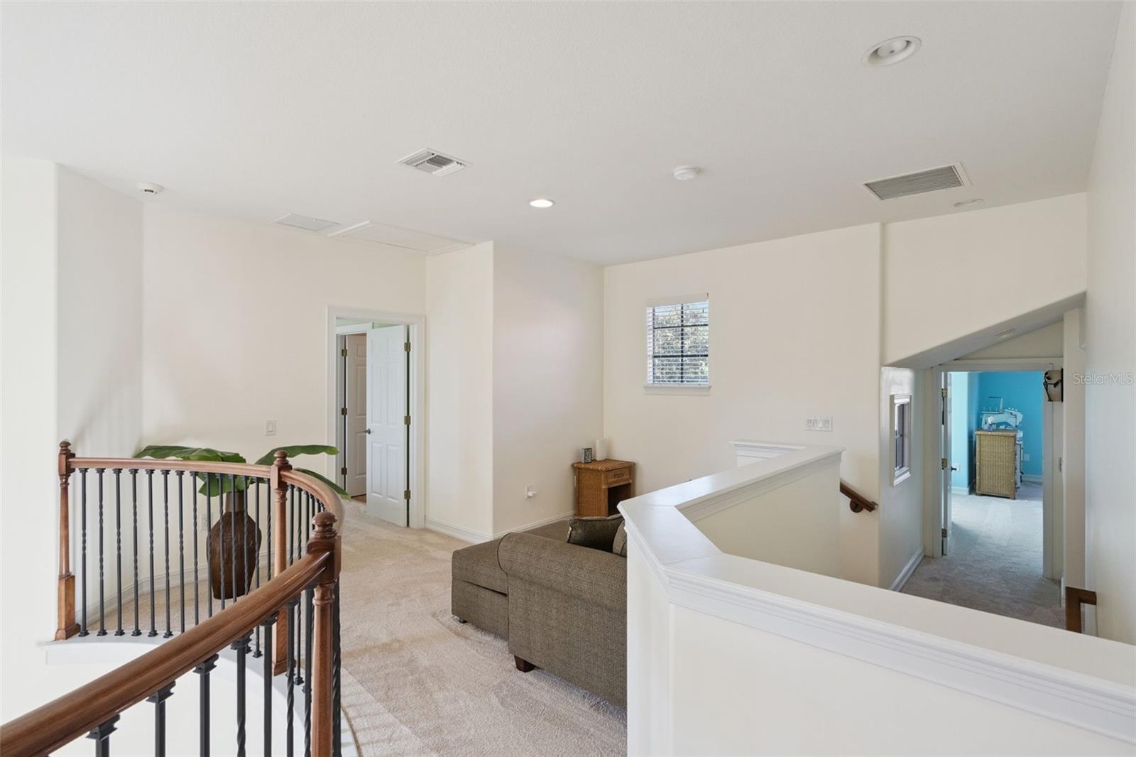 799 OAK SHADOWS RD