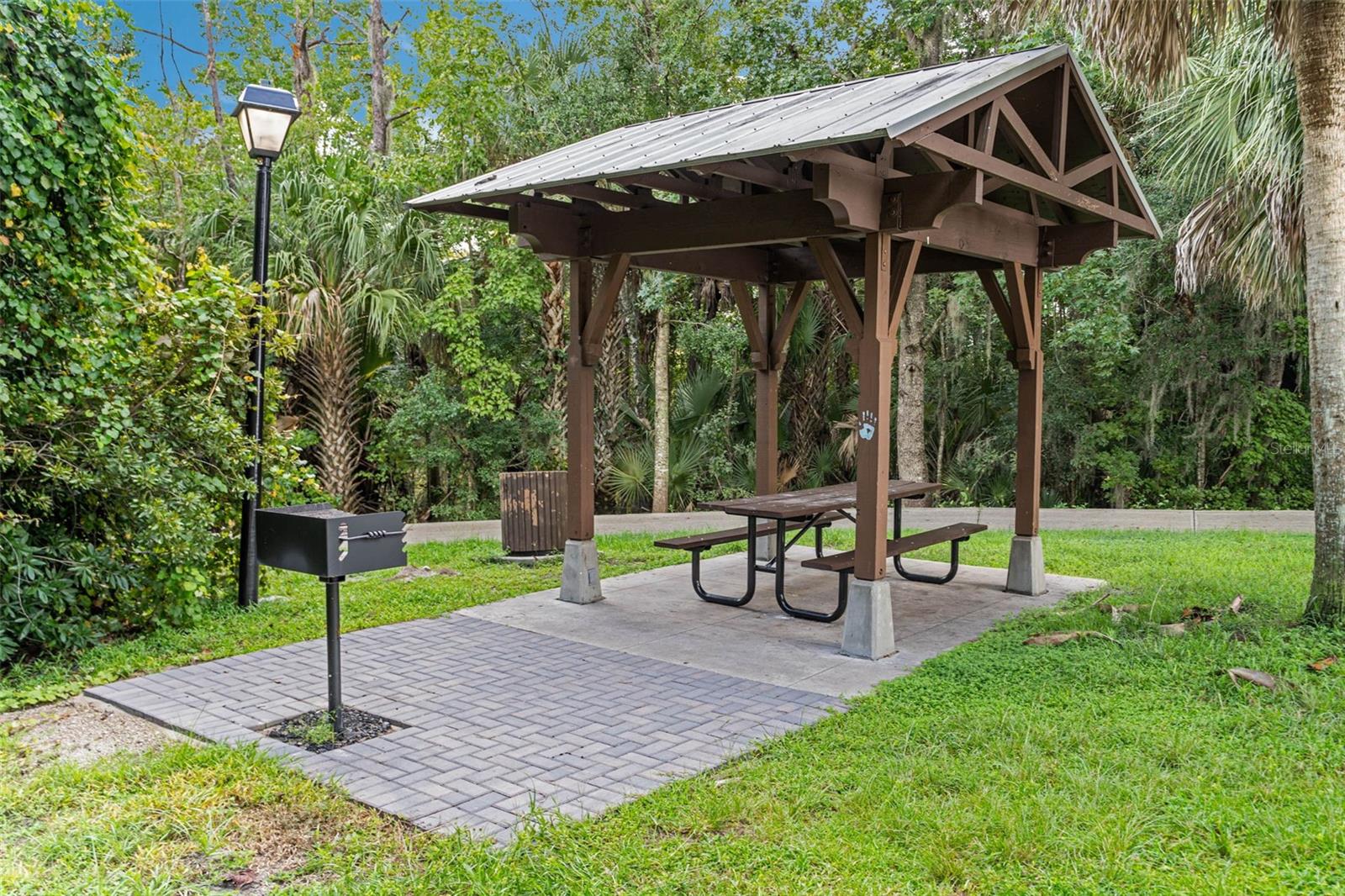 799 OAK SHADOWS RD