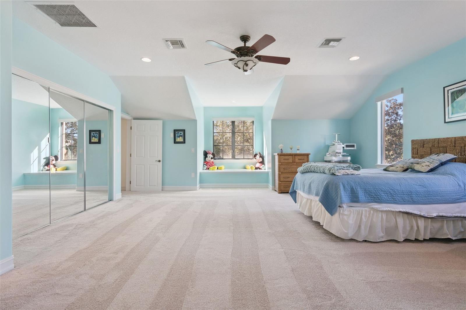 799 OAK SHADOWS RD