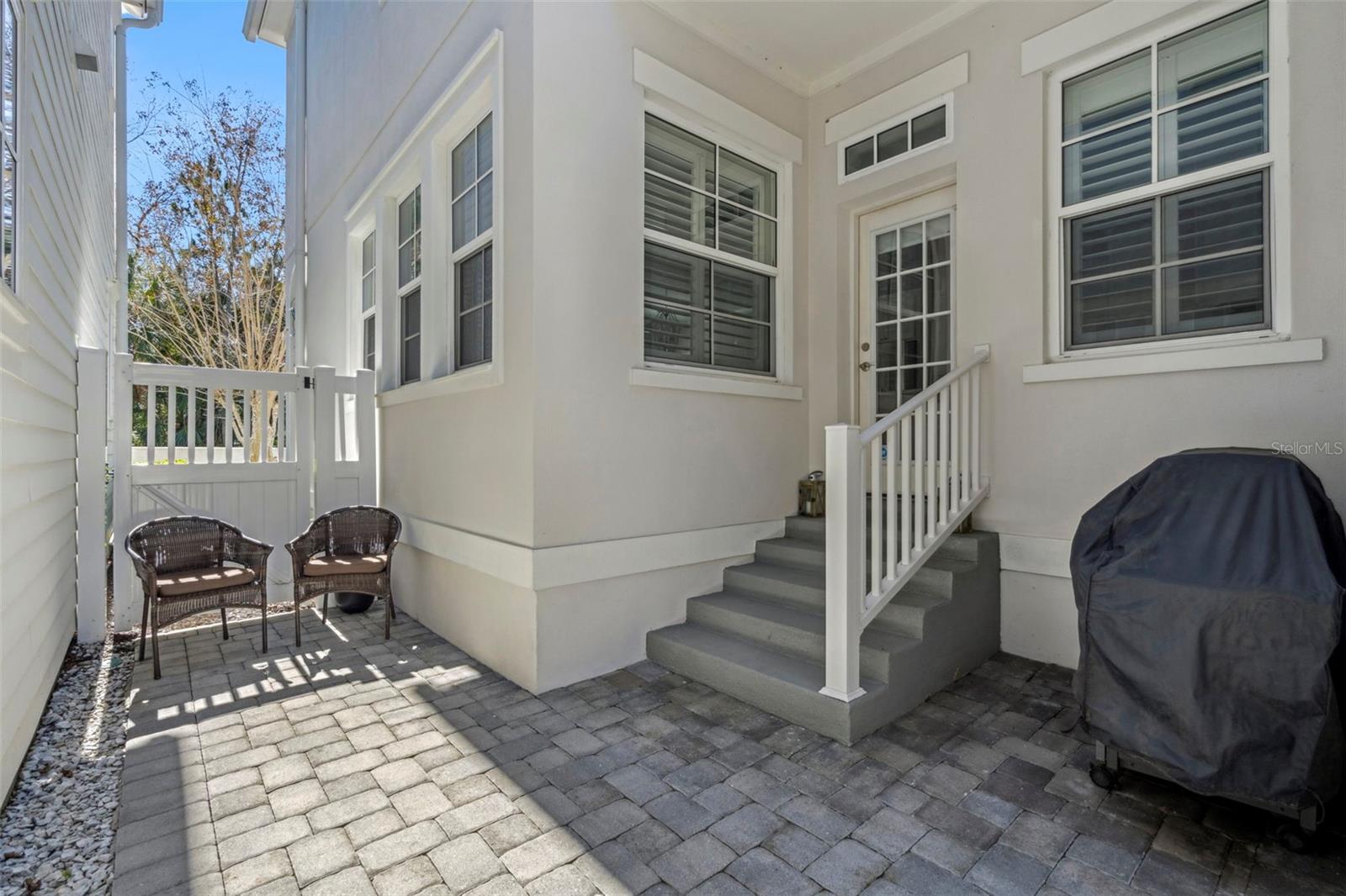 1640 RESOLUTE ST