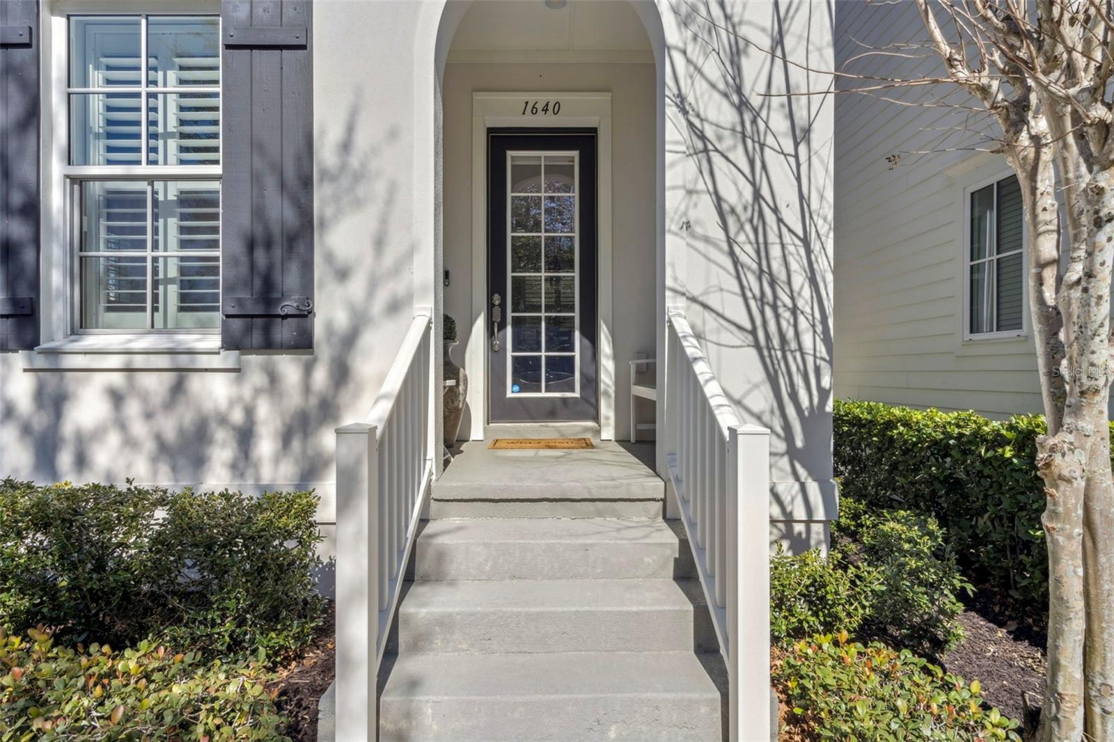 1640 RESOLUTE ST