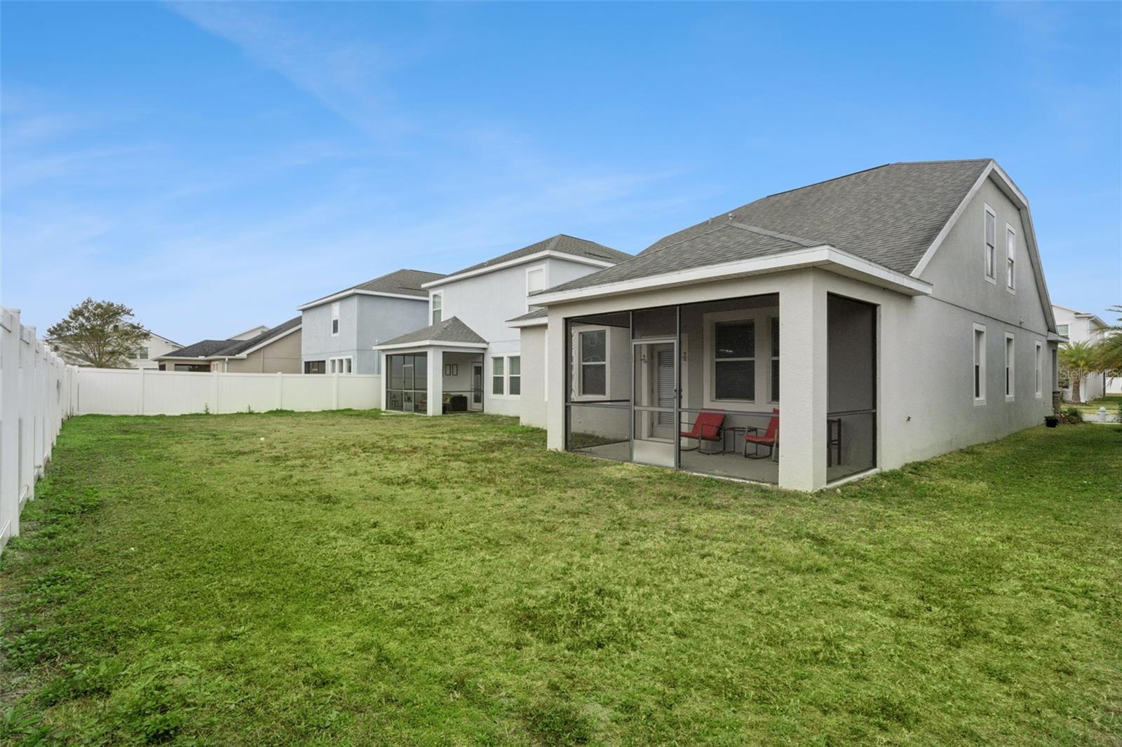 4633 FAIRY TALE CIR