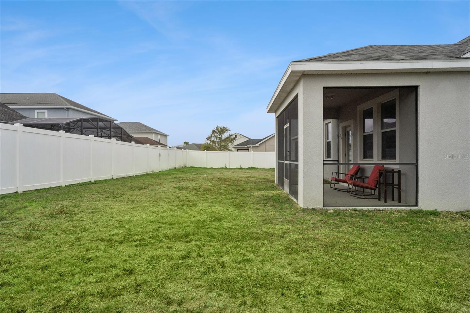 4633 FAIRY TALE CIR