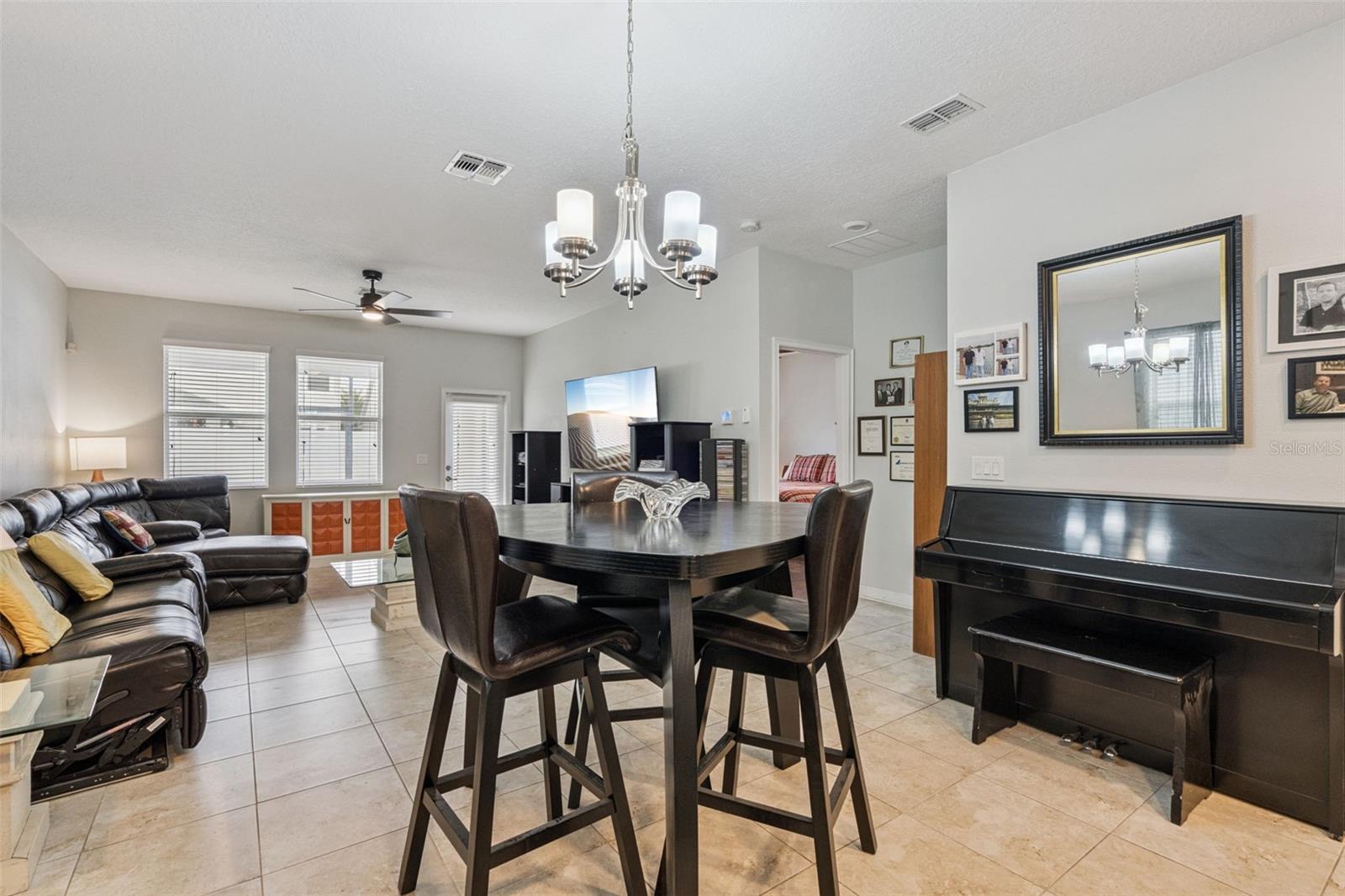 4633 FAIRY TALE CIR