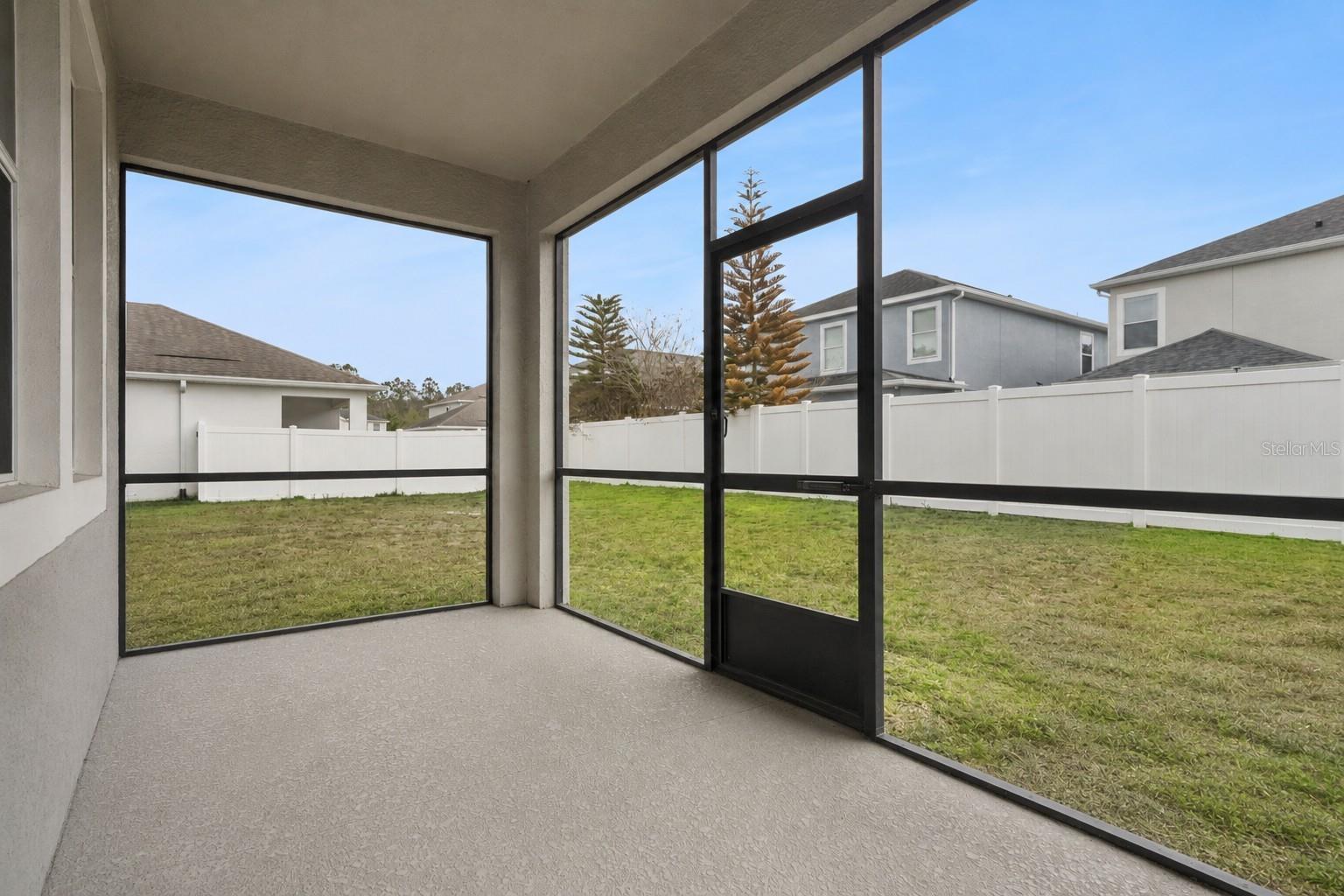 4633 FAIRY TALE CIR