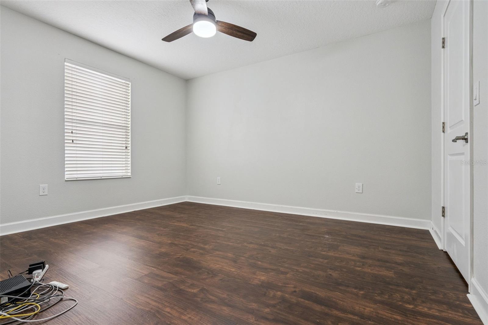 4633 FAIRY TALE CIR
