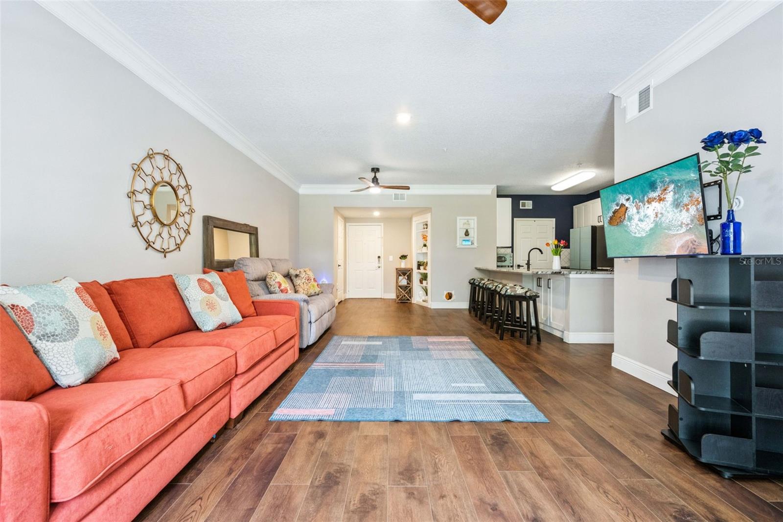315 GRAND MAGNOLIA AVE #203