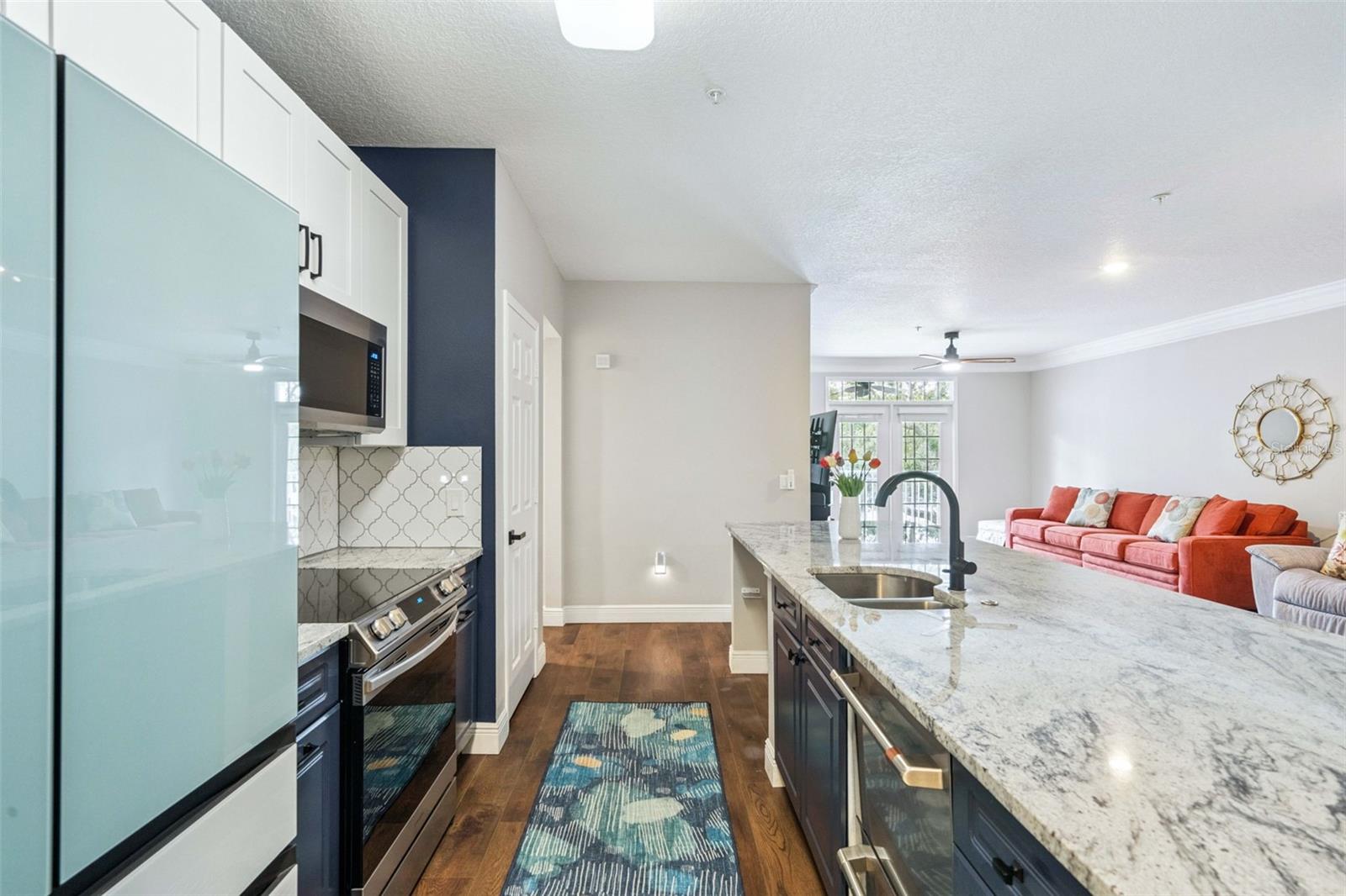 315 GRAND MAGNOLIA AVE #203