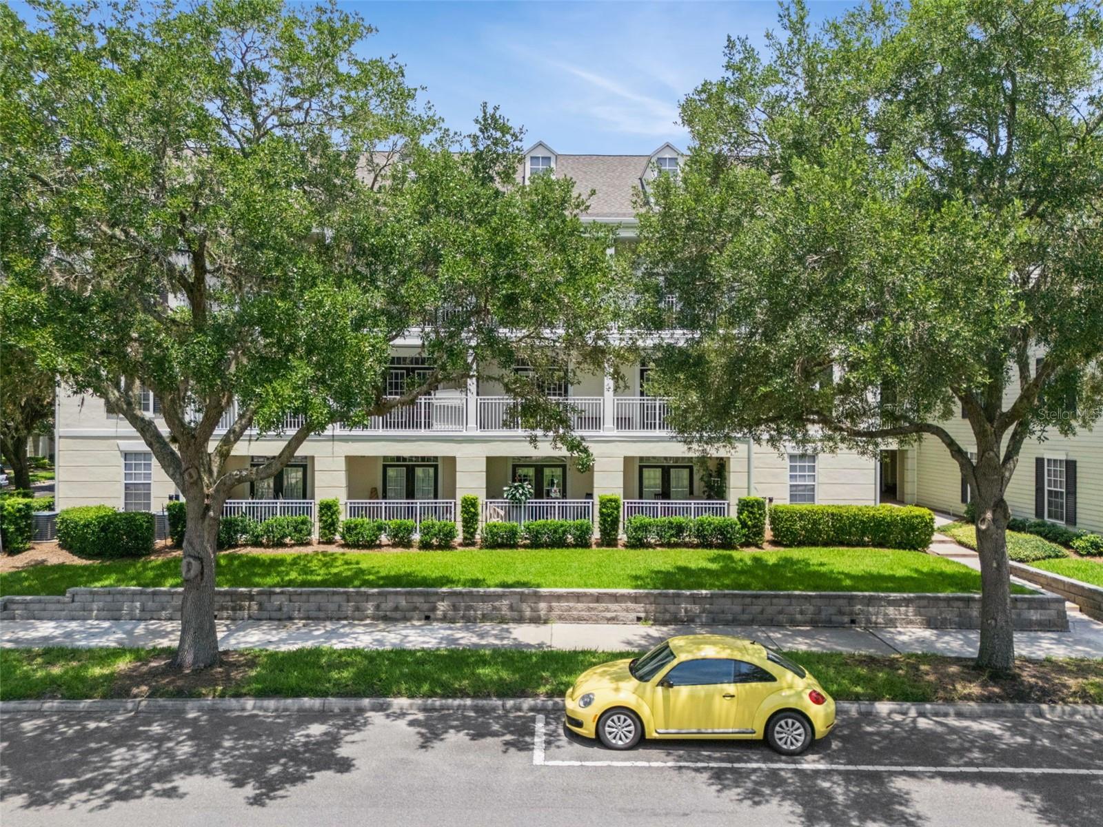 315 GRAND MAGNOLIA AVE #203