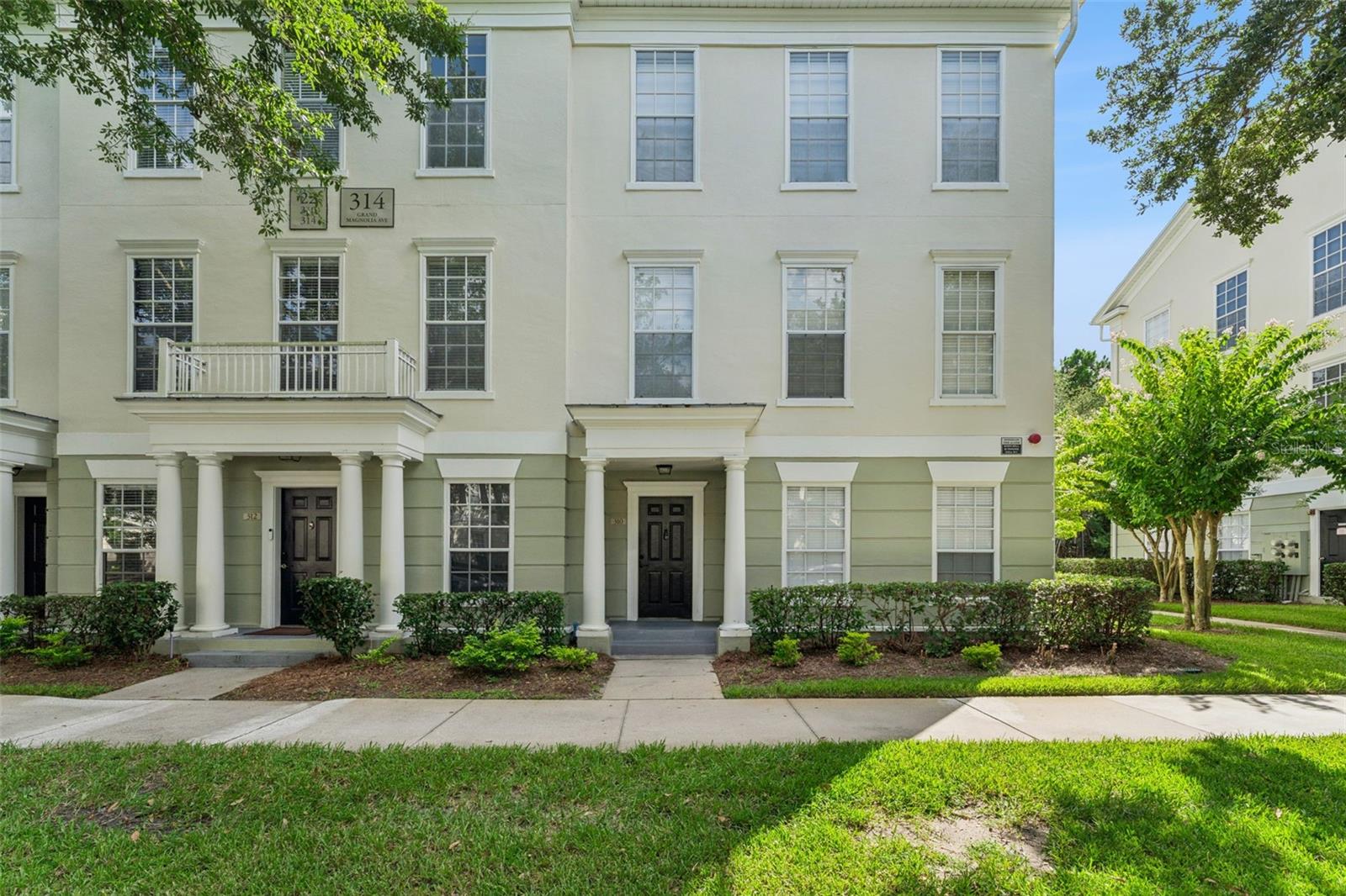 310 GRAND MAGNOLIA AVE #310
