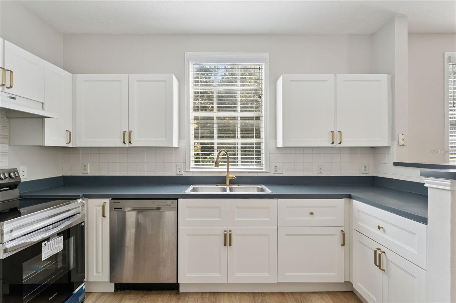 310 GRAND MAGNOLIA AVE #310