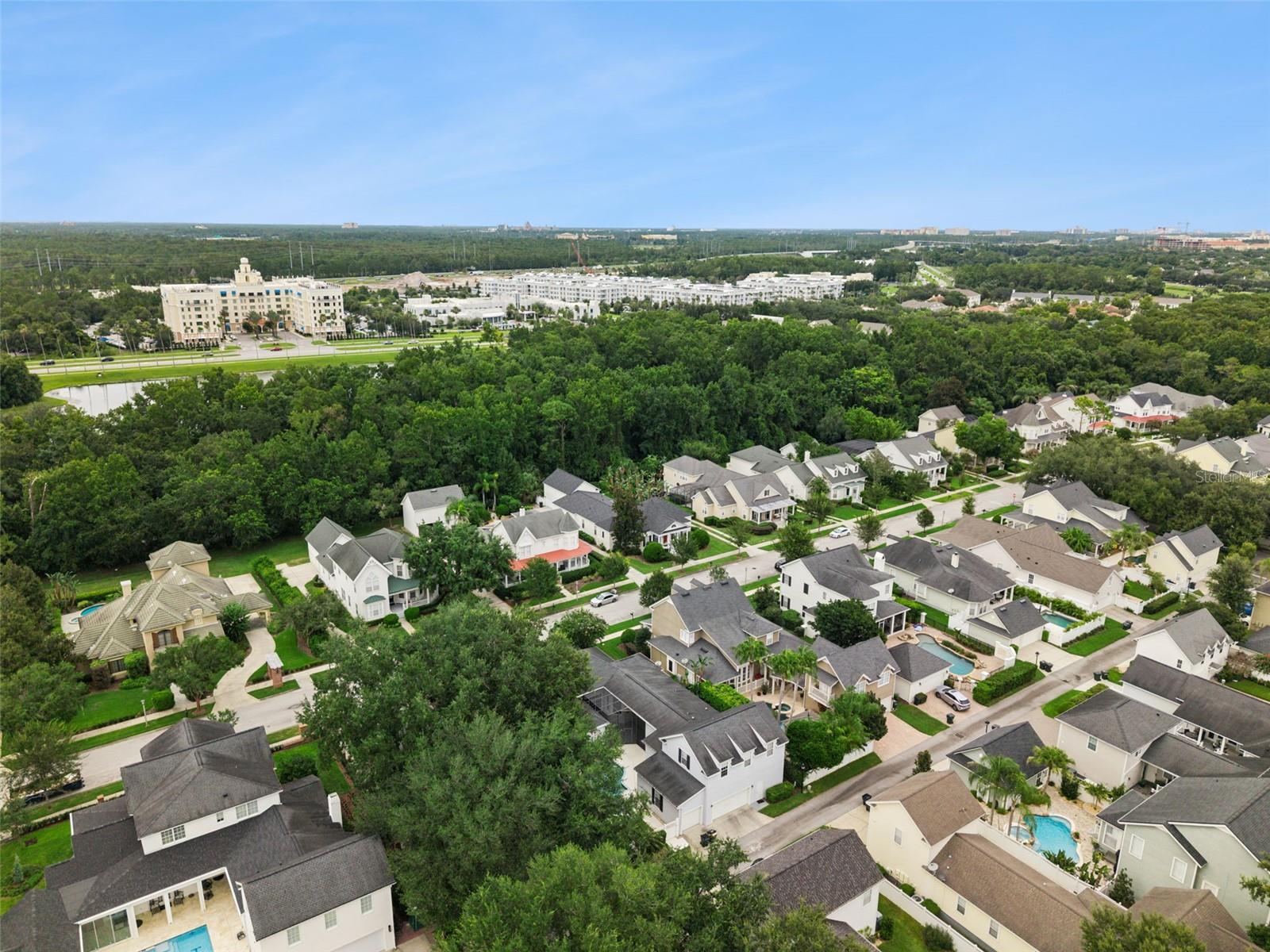 906 SPRING PARK LOOP