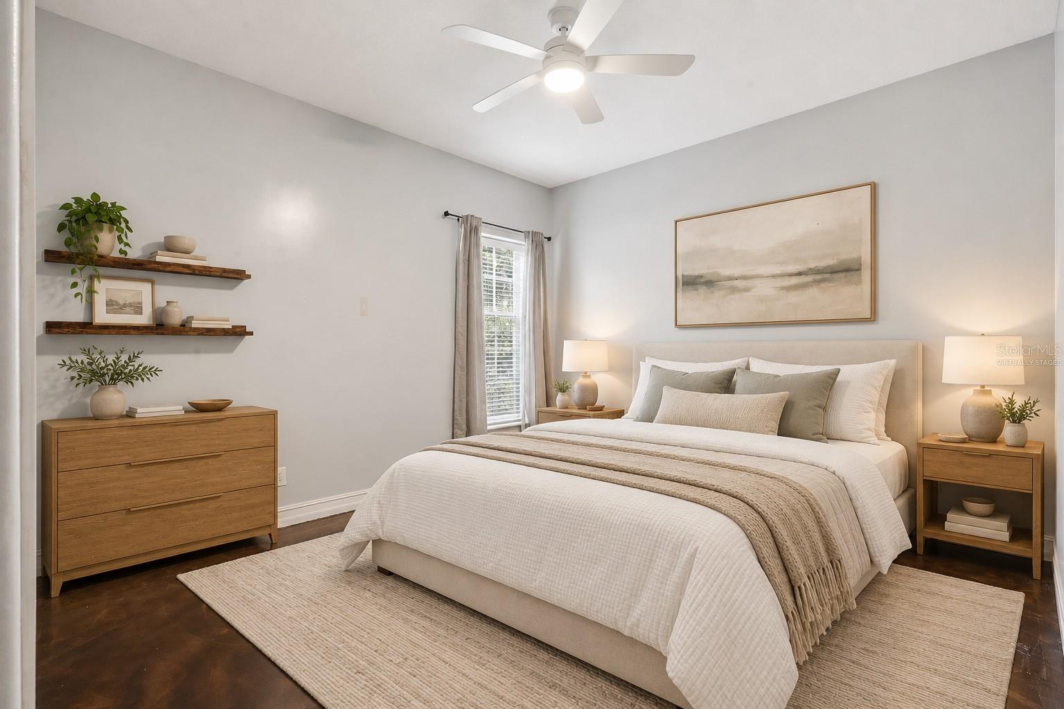 906 SPRING PARK LOOP