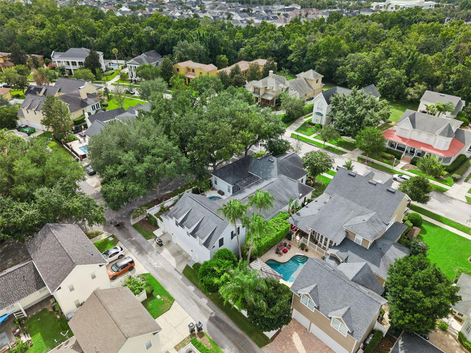 906 SPRING PARK LOOP