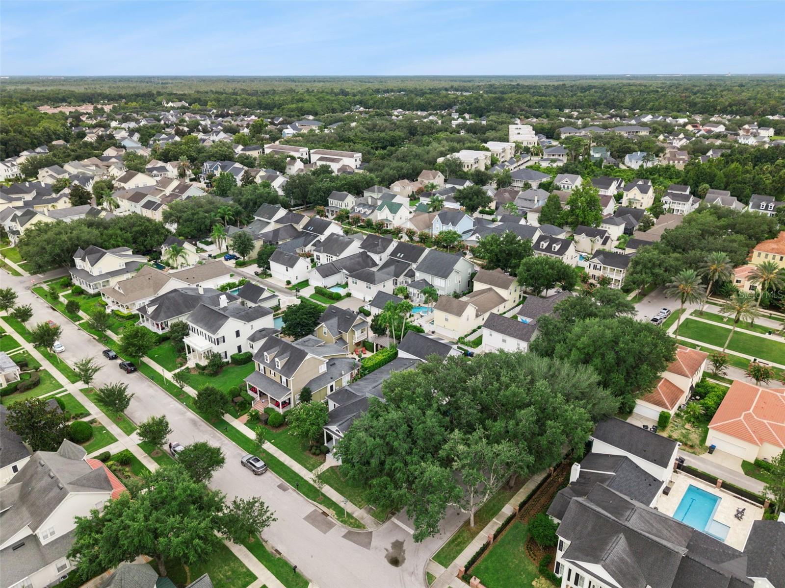 906 SPRING PARK LOOP