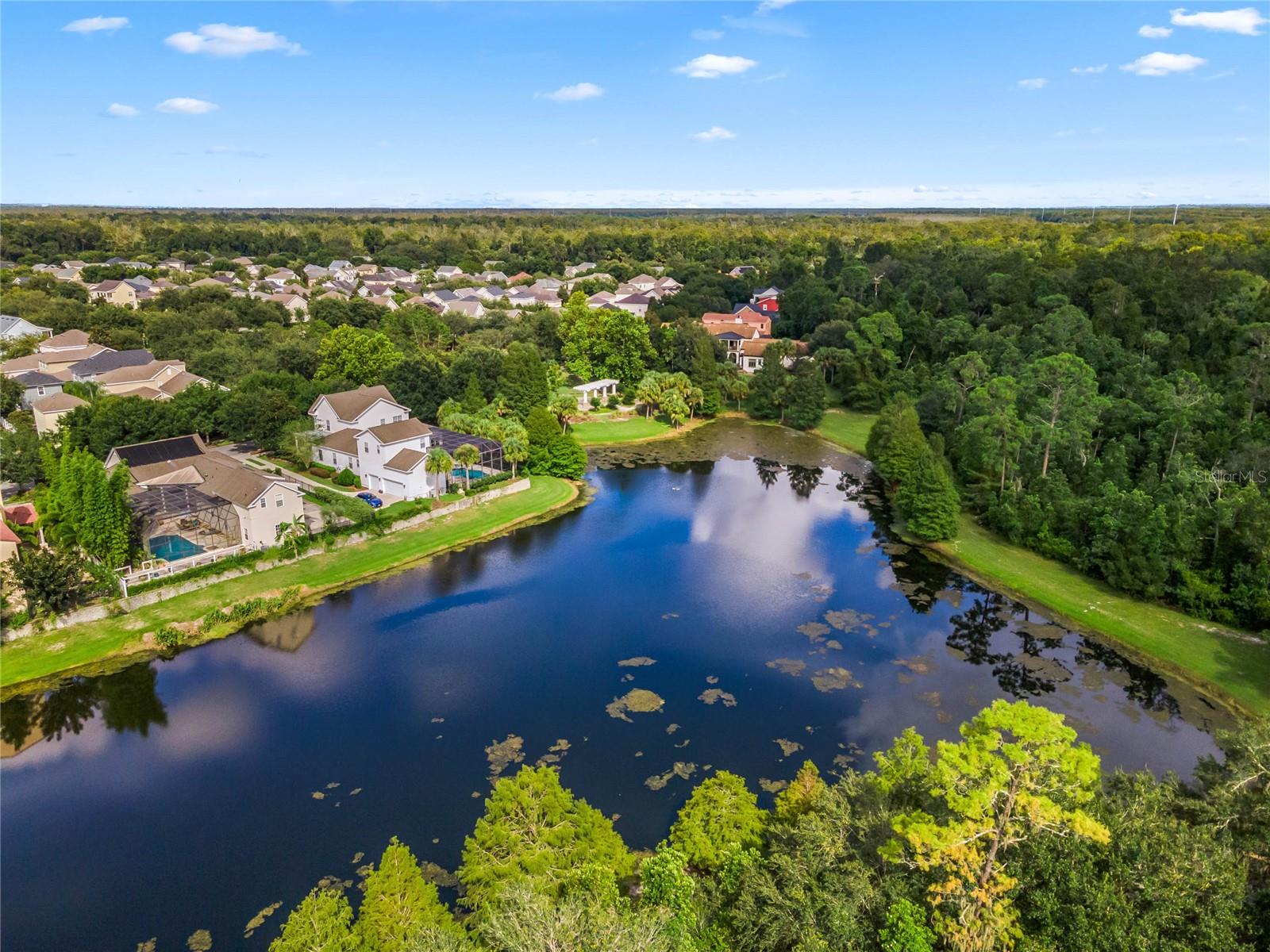 906 SPRING PARK LOOP