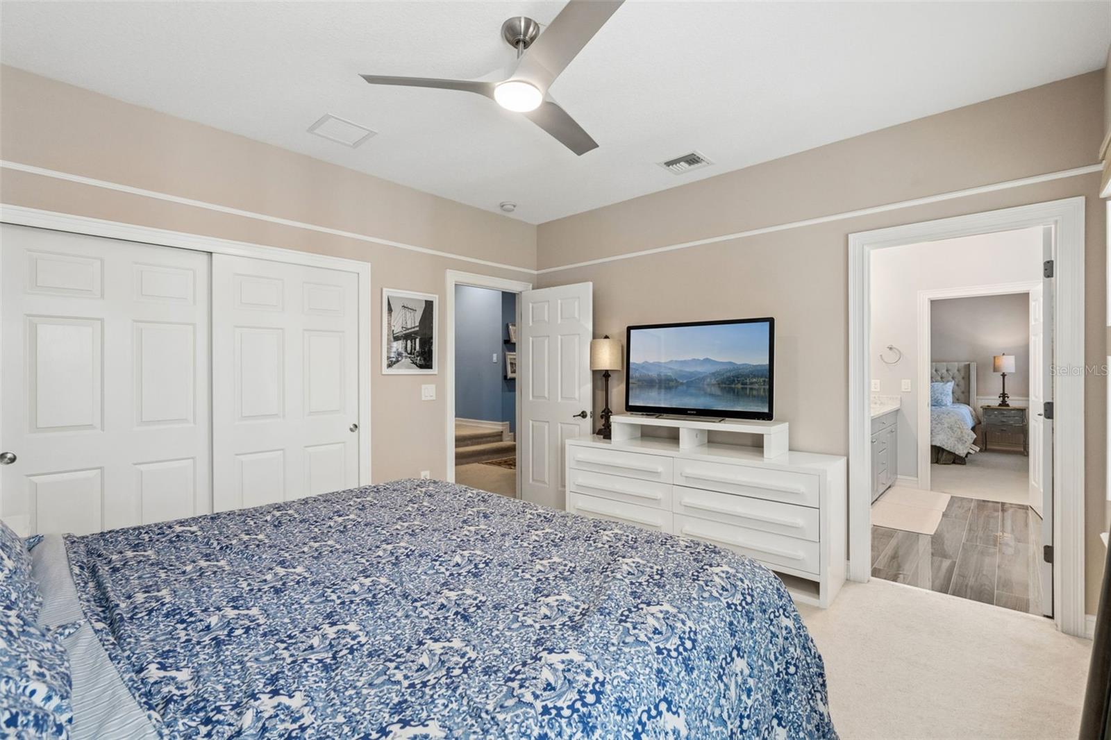 843 OAK SHADOWS RD